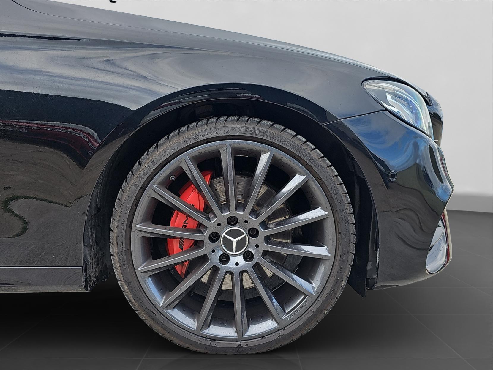 Mercedes-Benz E Class 2.0 E220d AMG Line (Premium) Estate 5dr Diesel G-Tronic+ Euro 6 (s/s) (194 ps)