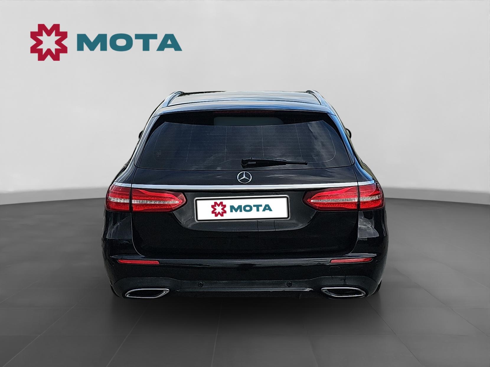 Mercedes-Benz E Class 2.0 E220d AMG Line (Premium) Estate 5dr Diesel G-Tronic+ Euro 6 (s/s) (194 ps)