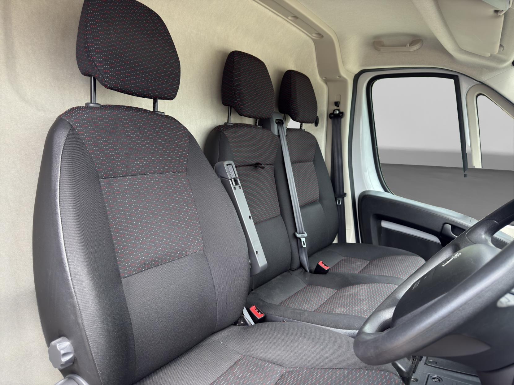 Peugeot Boxer 2.2 BlueHDi 333 Professional Panel Van 5dr Diesel Manual L1 H1 Euro 6 (s/s) (120 ps)