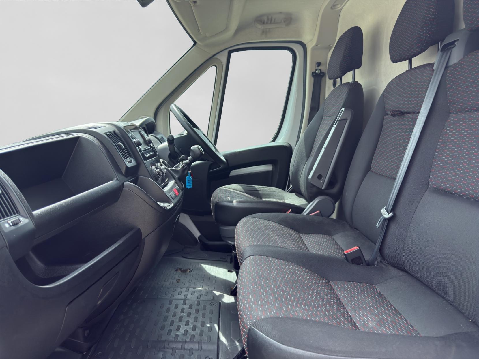 Peugeot Boxer 2.2 BlueHDi 333 Professional Panel Van 5dr Diesel Manual L1 H1 Euro 6 (s/s) (120 ps)