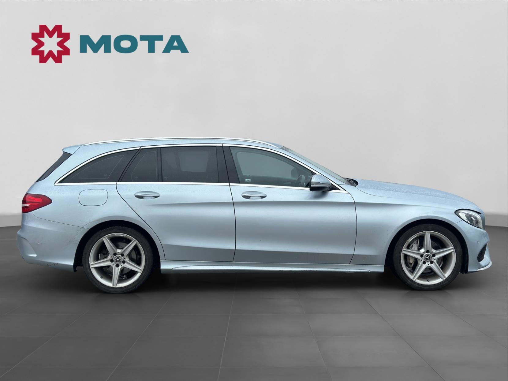 Mercedes-Benz C Class 2.1 C220d AMG Line Estate 5dr Diesel G-Tronic+ Euro 6 (s/s) (170 ps)