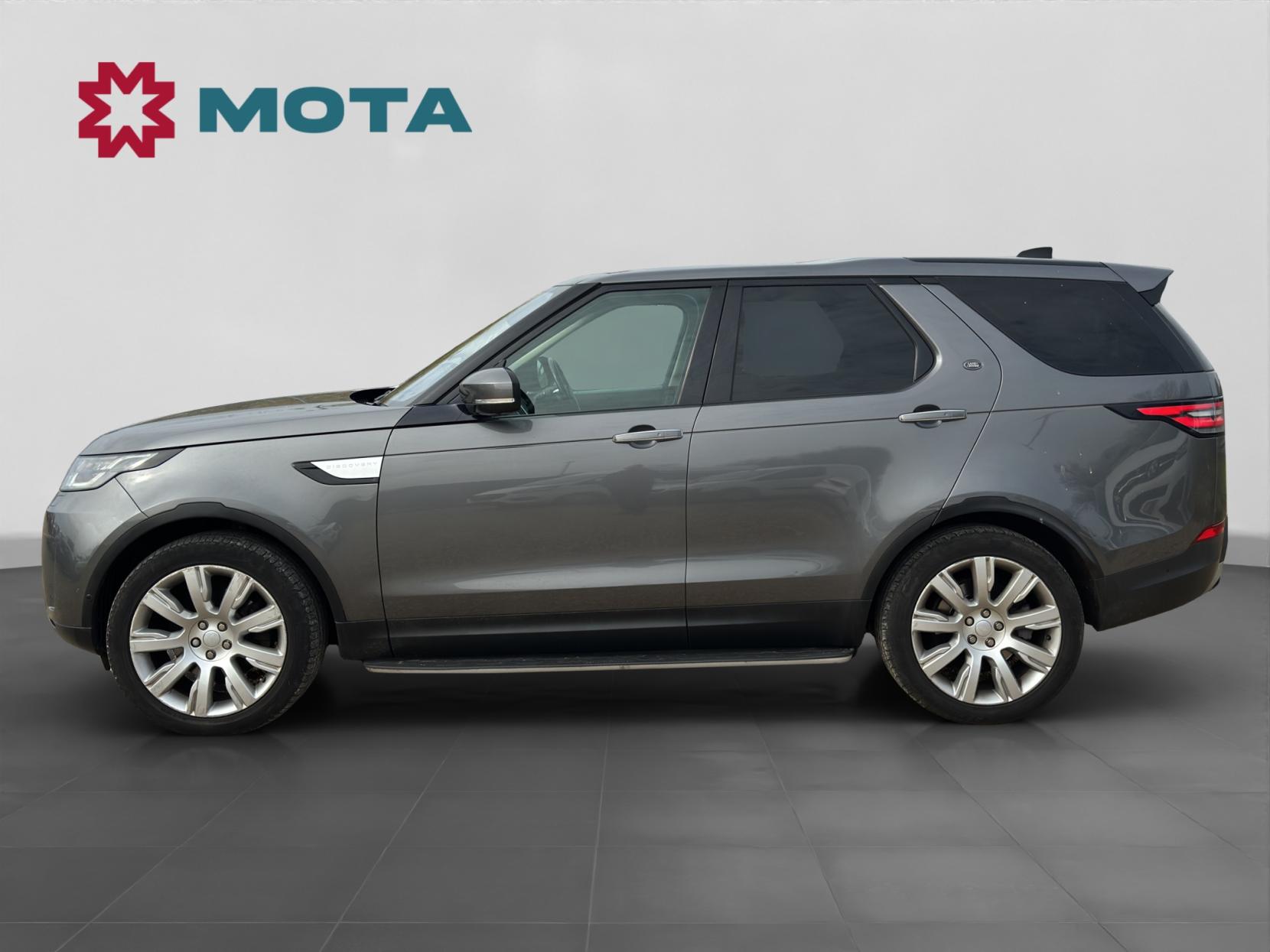 Land Rover Discovery 3.0 TD V6 HSE Luxury SUV 5dr Diesel Auto 4WD Euro 6 (s/s) (258 ps)