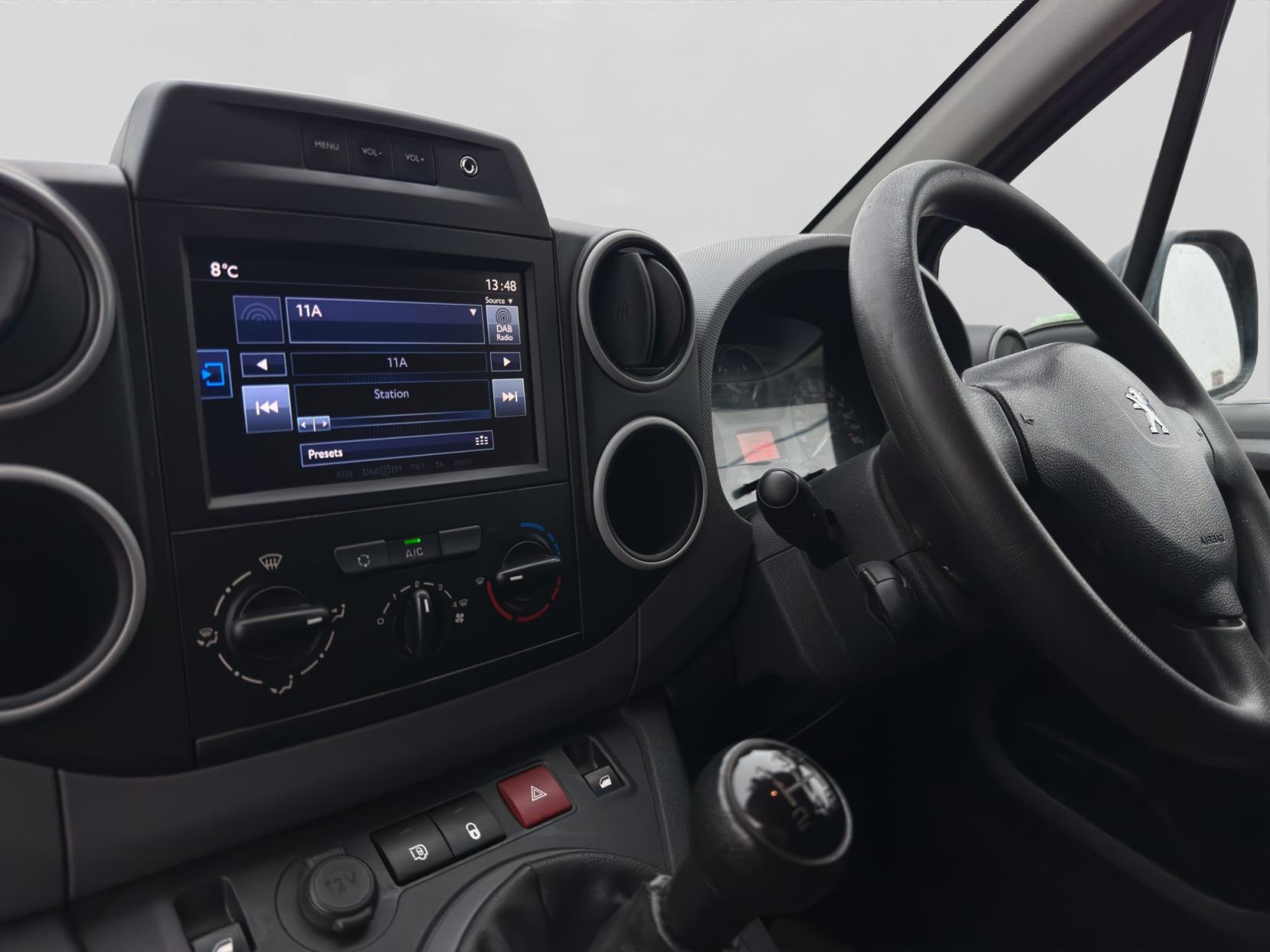 Peugeot Partner 1.6 BlueHDi 651 Professional Panel Van 5dr Diesel Manual L1 (112 g/km, 73.97 bhp)