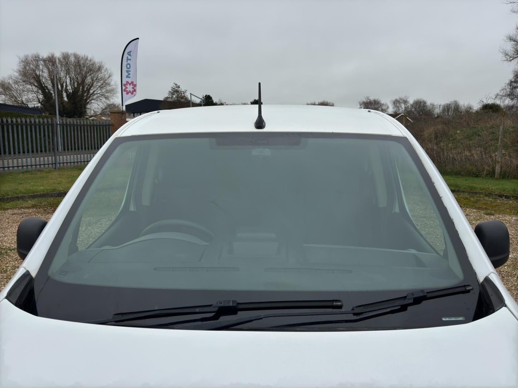 Peugeot Partner 1.6 BlueHDi 651 Professional Panel Van 5dr Diesel Manual L1 (112 g/km, 73.97 bhp)