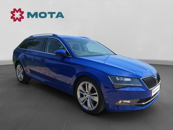 Skoda Superb 2.0 TDI SE L Executive Estate 5dr Diesel Manual Euro 6 (s/s) (150 ps)