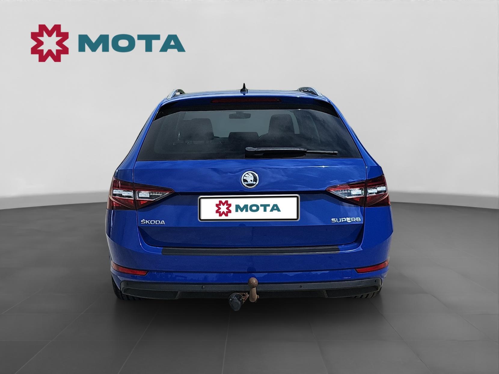 Skoda Superb 2.0 TDI SE L Executive Estate 5dr Diesel Manual Euro 6 (s/s) (150 ps)