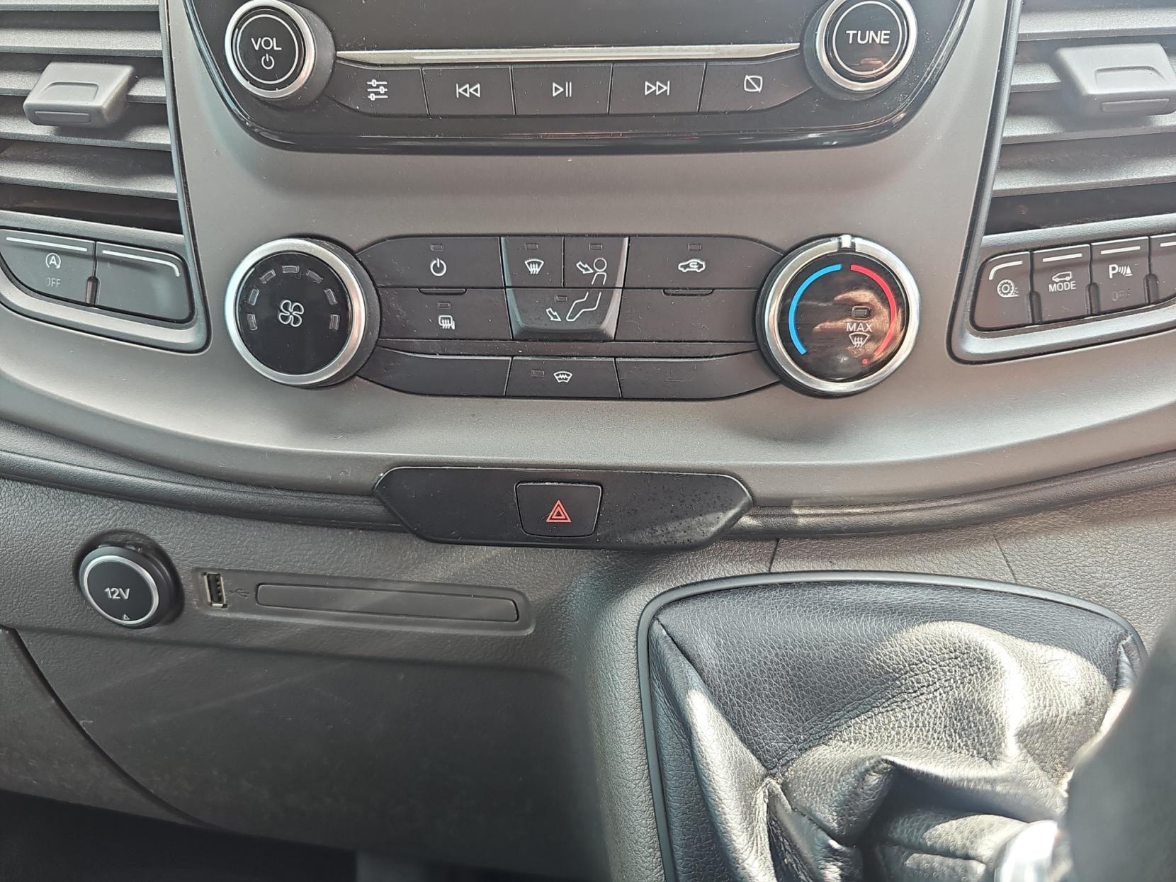 Ford Transit Custom 2.0 320 EcoBlue Trend Panel Van 5dr Diesel Manual L2 H2 Euro 6 (s/s) (130 ps)