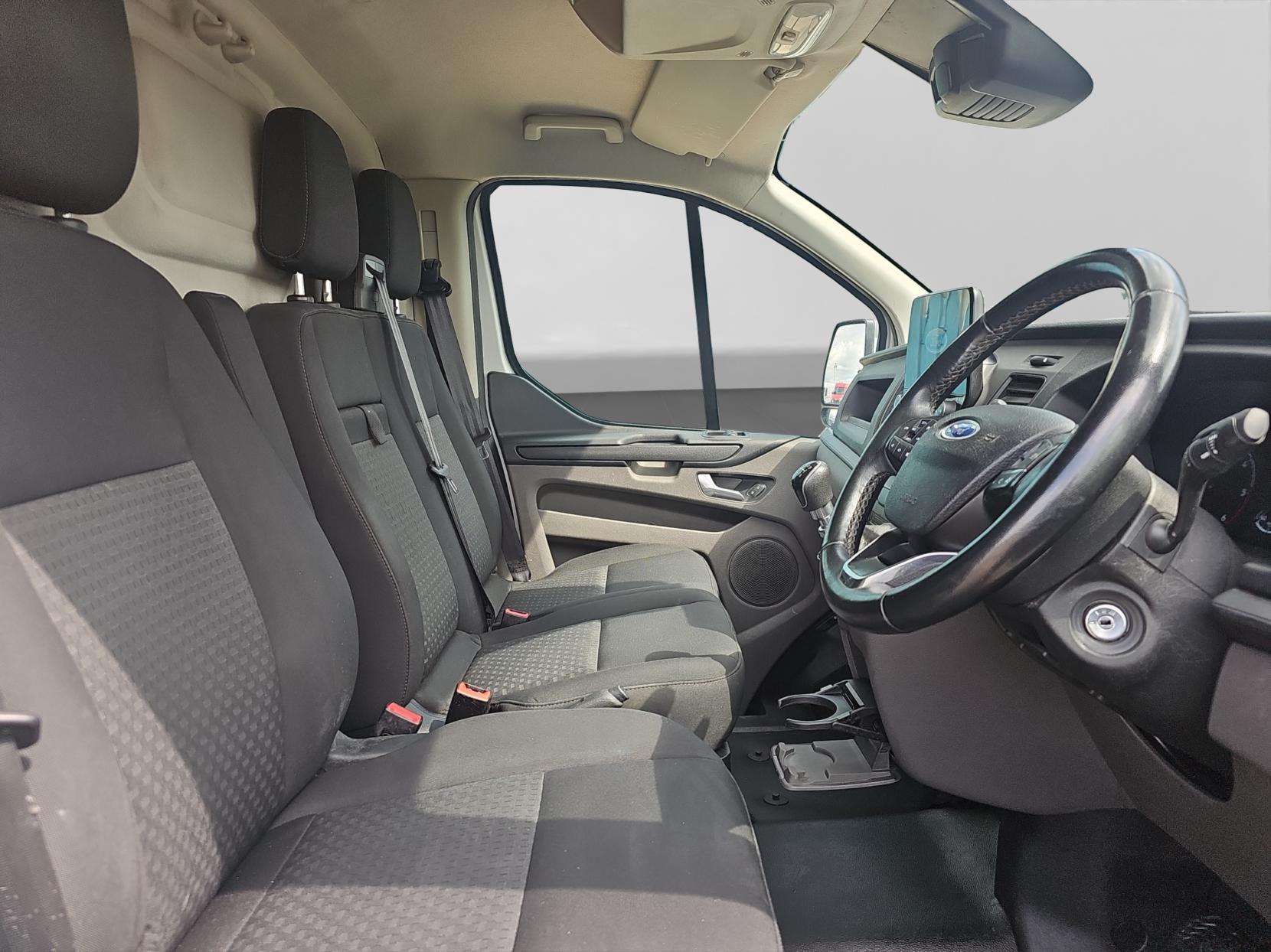 Ford Transit Custom 2.0 320 EcoBlue Trend Panel Van 5dr Diesel Manual L2 H2 Euro 6 (s/s) (130 ps)