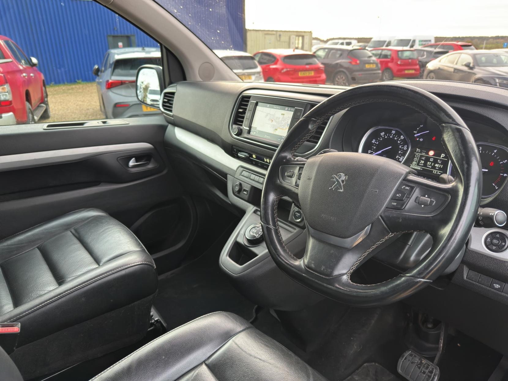 Peugeot Traveller 2.0 BlueHDi Allure Standard MPV 5dr Diesel EAT6 MWB Euro 6 (s/s) (180 ps)