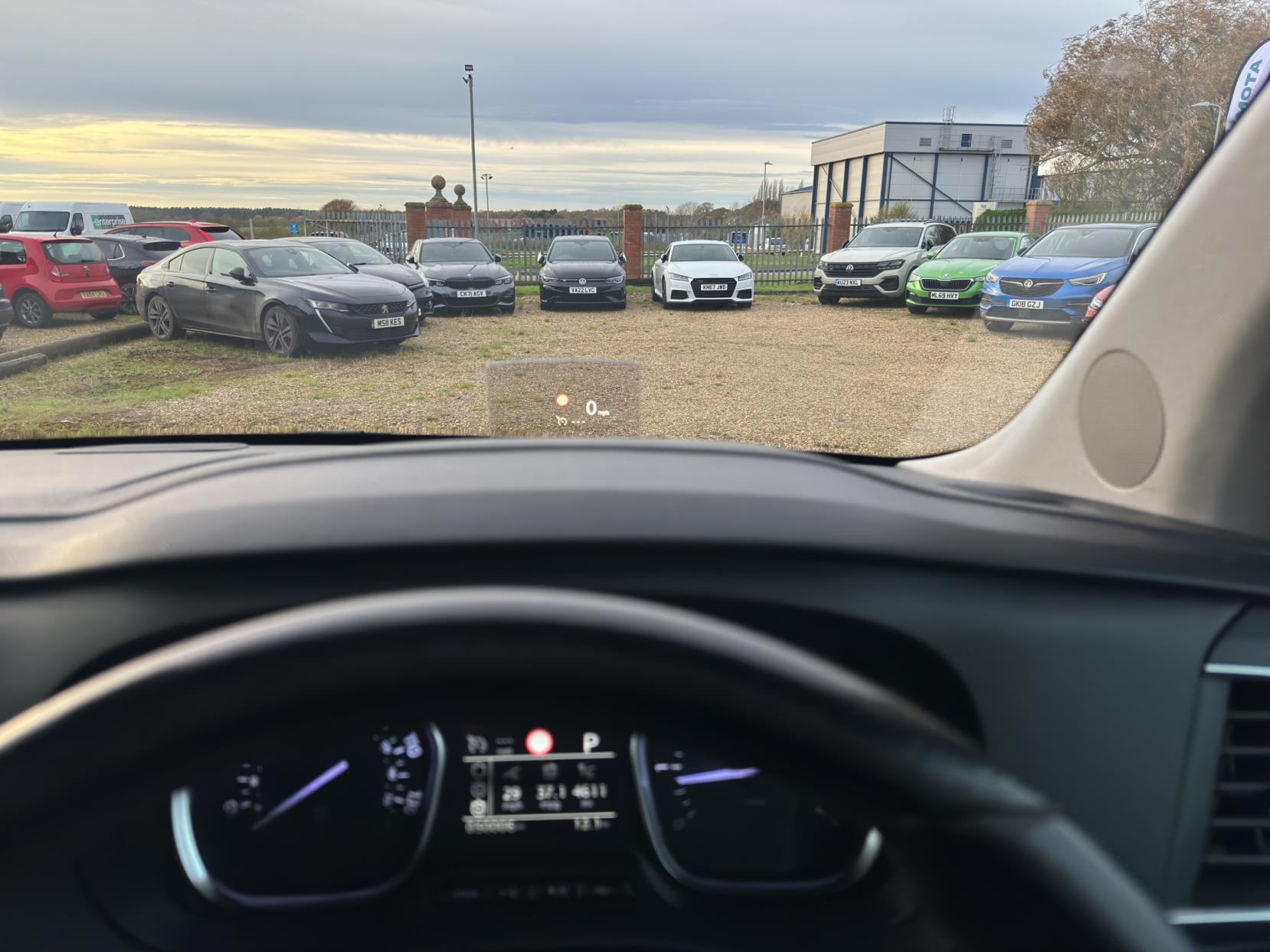 Peugeot Traveller 2.0 BlueHDi Allure Standard MPV 5dr Diesel EAT6 MWB Euro 6 (s/s) (180 ps)