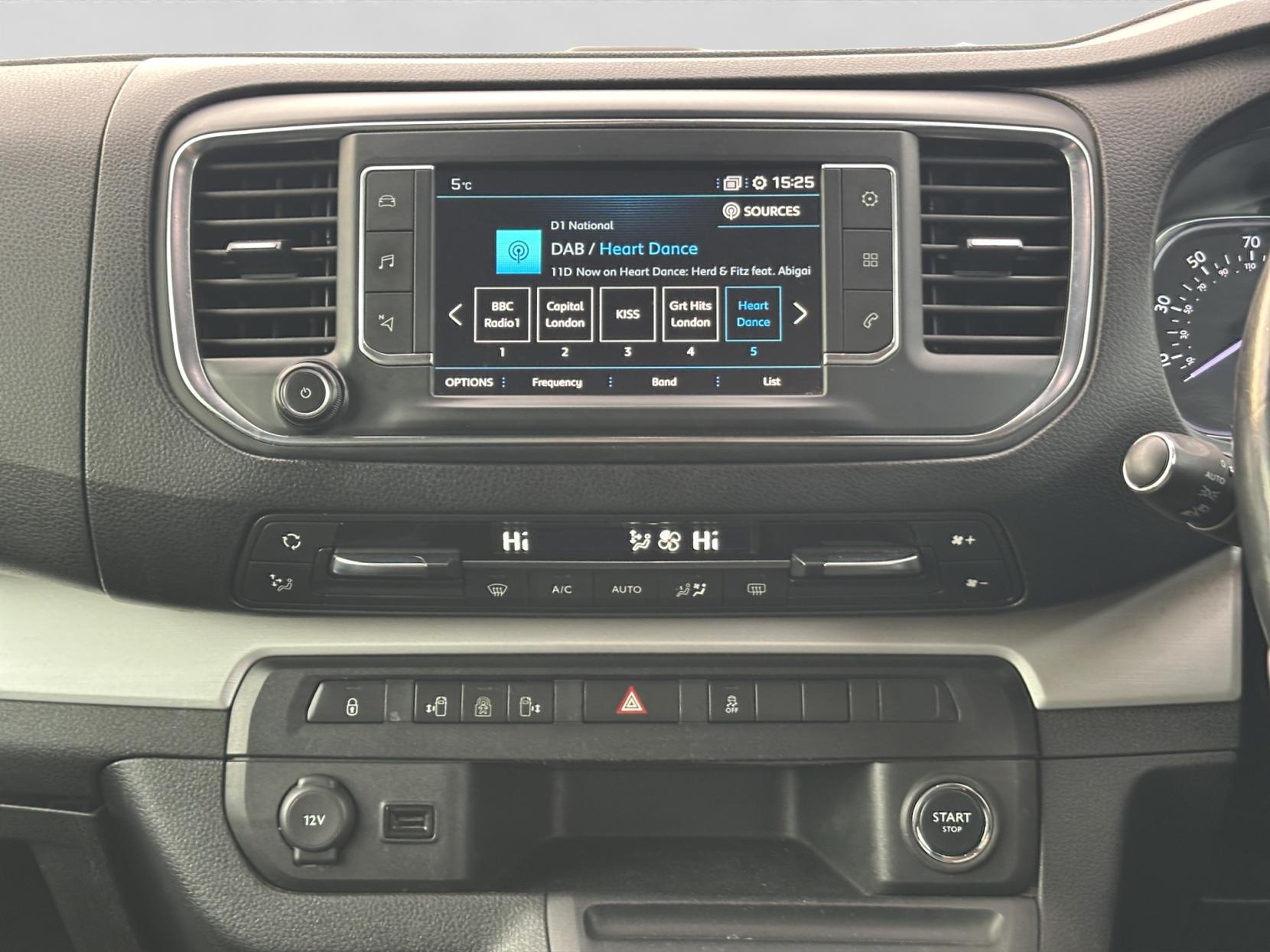 Peugeot Traveller 2.0 BlueHDi Allure Standard MPV 5dr Diesel EAT6 MWB Euro 6 (s/s) (180 ps)