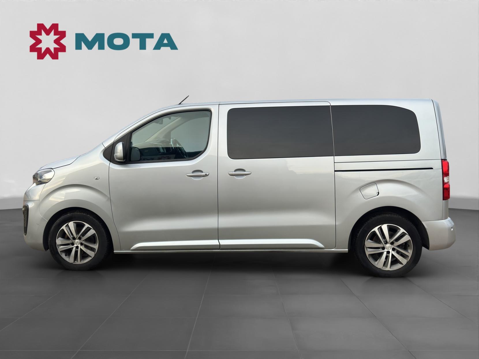 Peugeot Traveller 2.0 BlueHDi Allure Standard MPV 5dr Diesel EAT6 MWB Euro 6 (s/s) (180 ps)