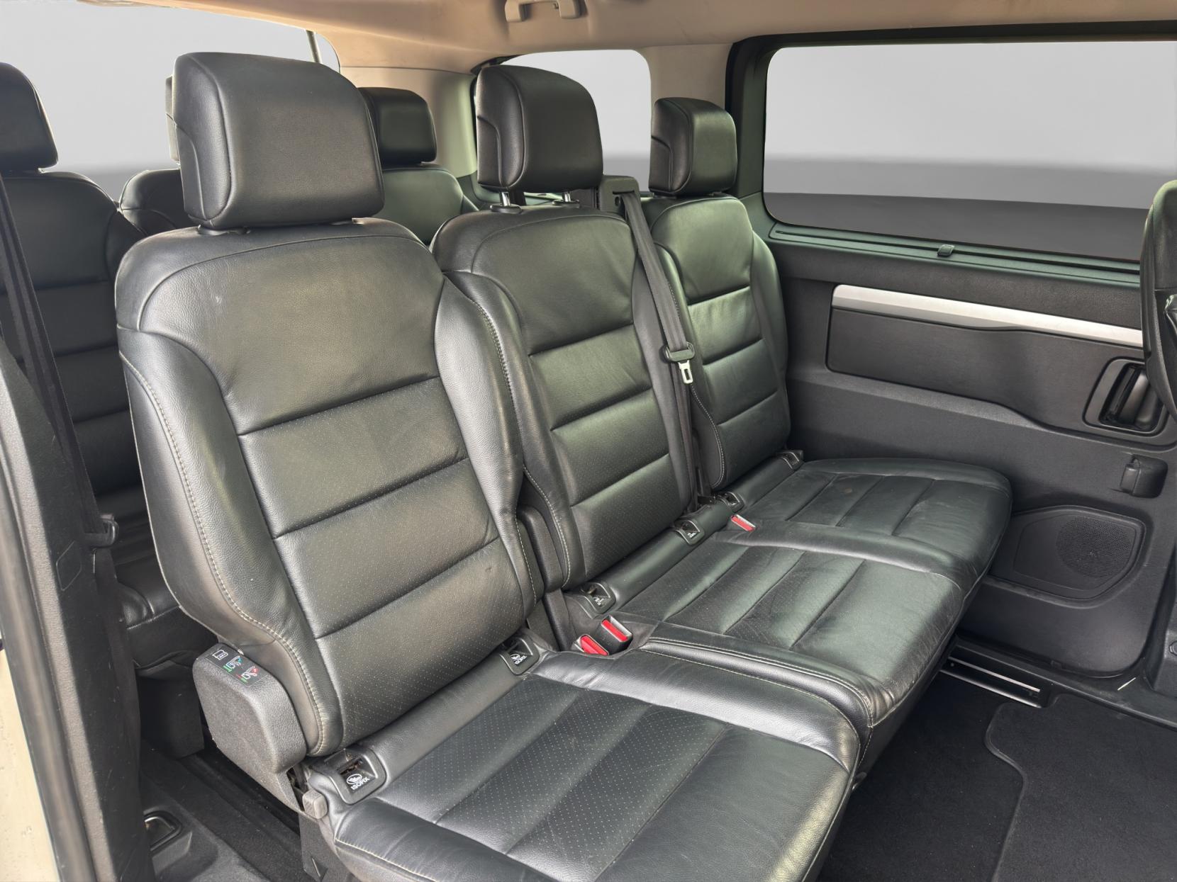 Peugeot Traveller 2.0 BlueHDi Allure Standard MPV 5dr Diesel EAT6 MWB Euro 6 (s/s) (180 ps)