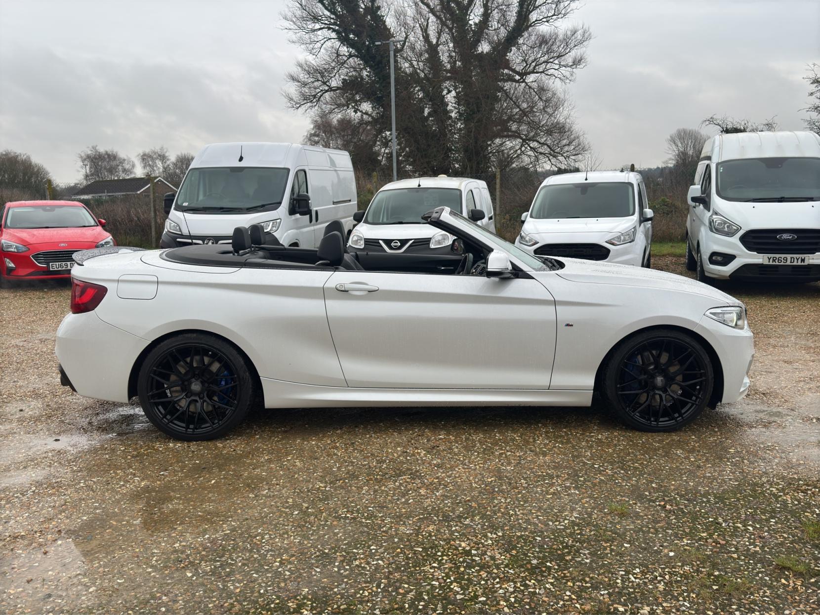 BMW 2 Series 3.0 M235i Convertible 2dr Petrol Auto Euro 6 (s/s) (326 ps)