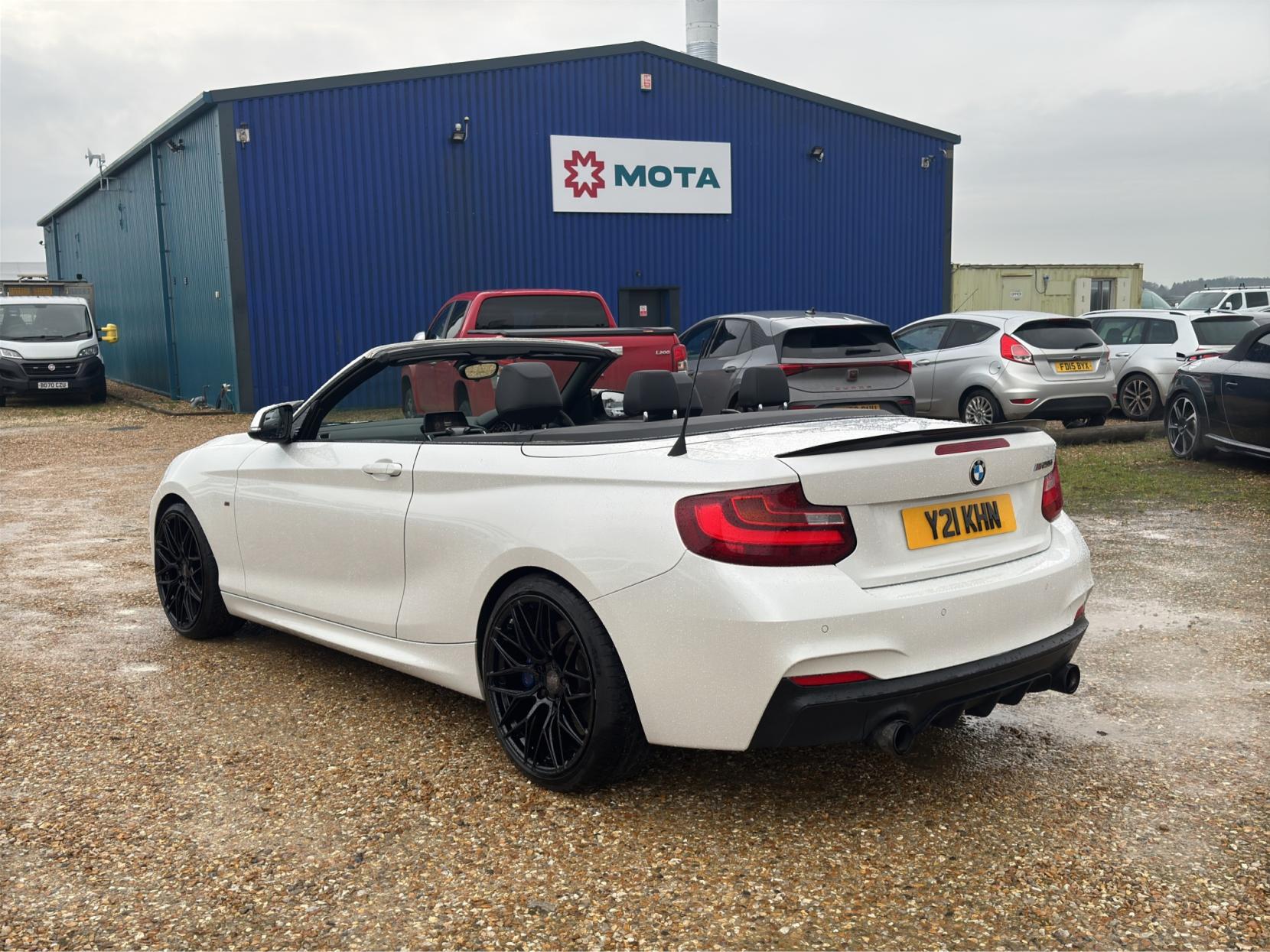 BMW 2 Series 3.0 M235i Convertible 2dr Petrol Auto Euro 6 (s/s) (326 ps)
