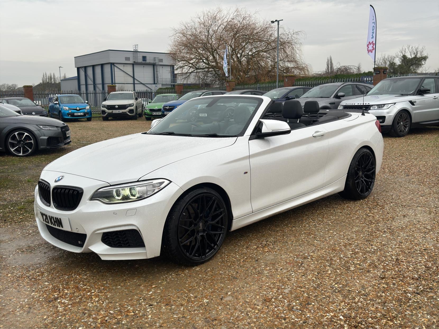BMW 2 Series 3.0 M235i Convertible 2dr Petrol Auto Euro 6 (s/s) (326 ps)
