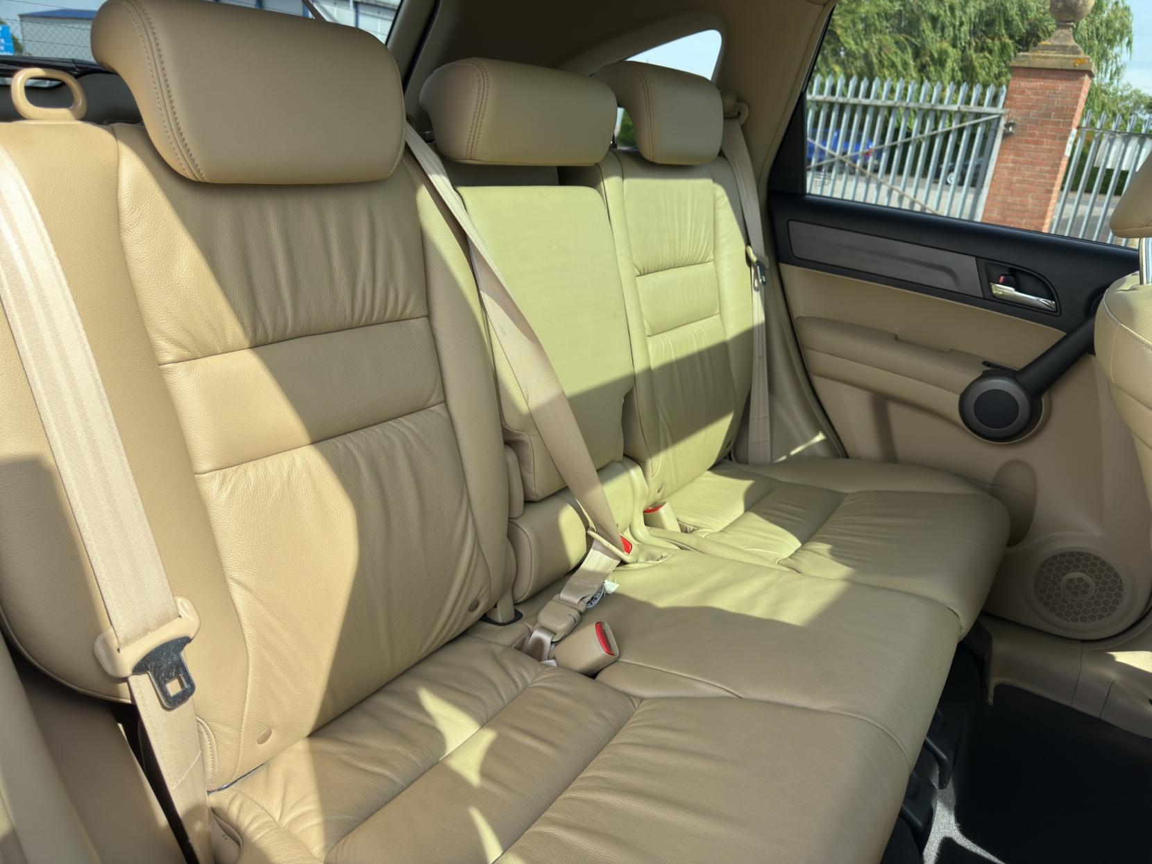 Honda CR-V 2.2 i-DTEC EX SUV 5dr Diesel Auto 4WD Euro 5 (150 ps)