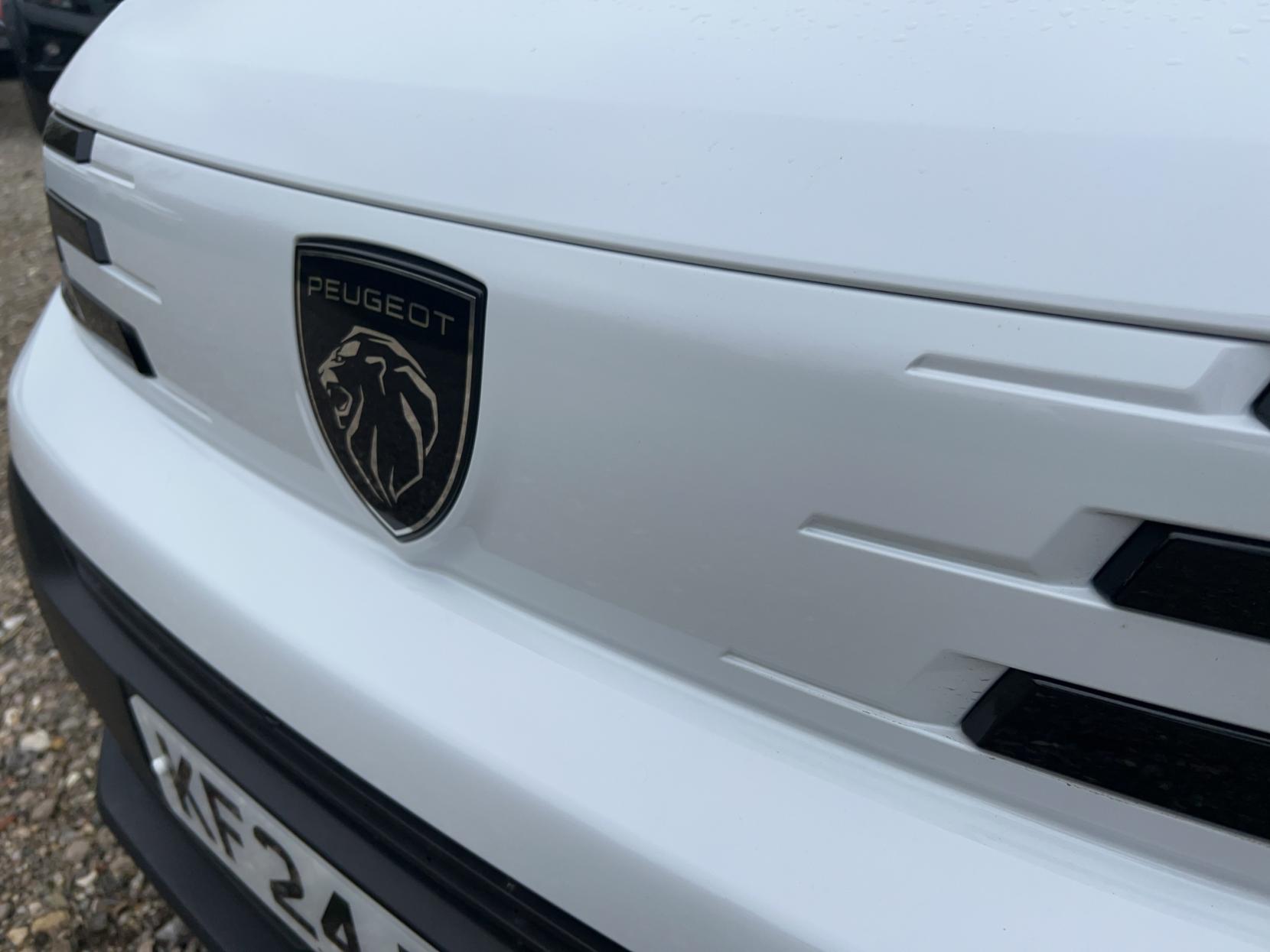 Peugeot Partner 1.5 BlueHDi 1000 Professional Standard Panel Van 5dr Diesel Manual SWB Euro 6 (s/s) (100 ps)