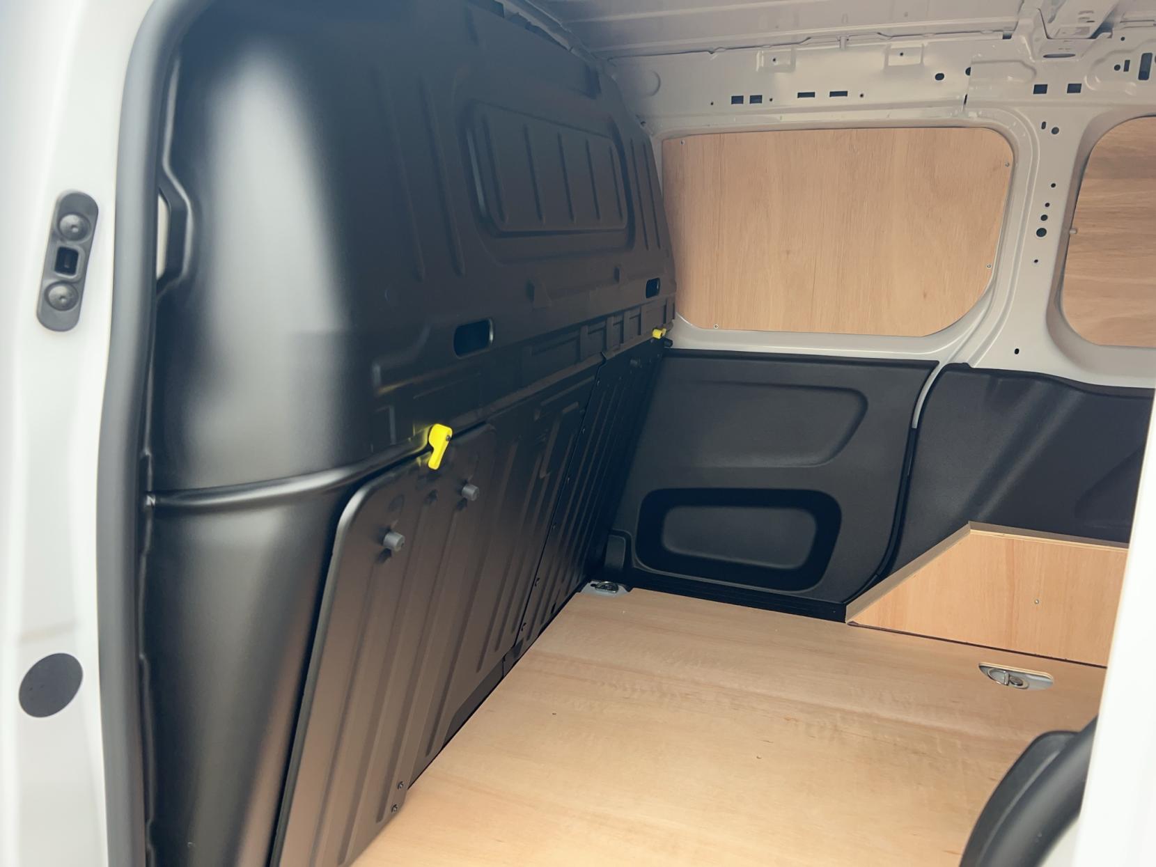 Peugeot Partner 1.5 BlueHDi 1000 Professional Standard Panel Van 5dr Diesel Manual SWB Euro 6 (s/s) (100 ps)