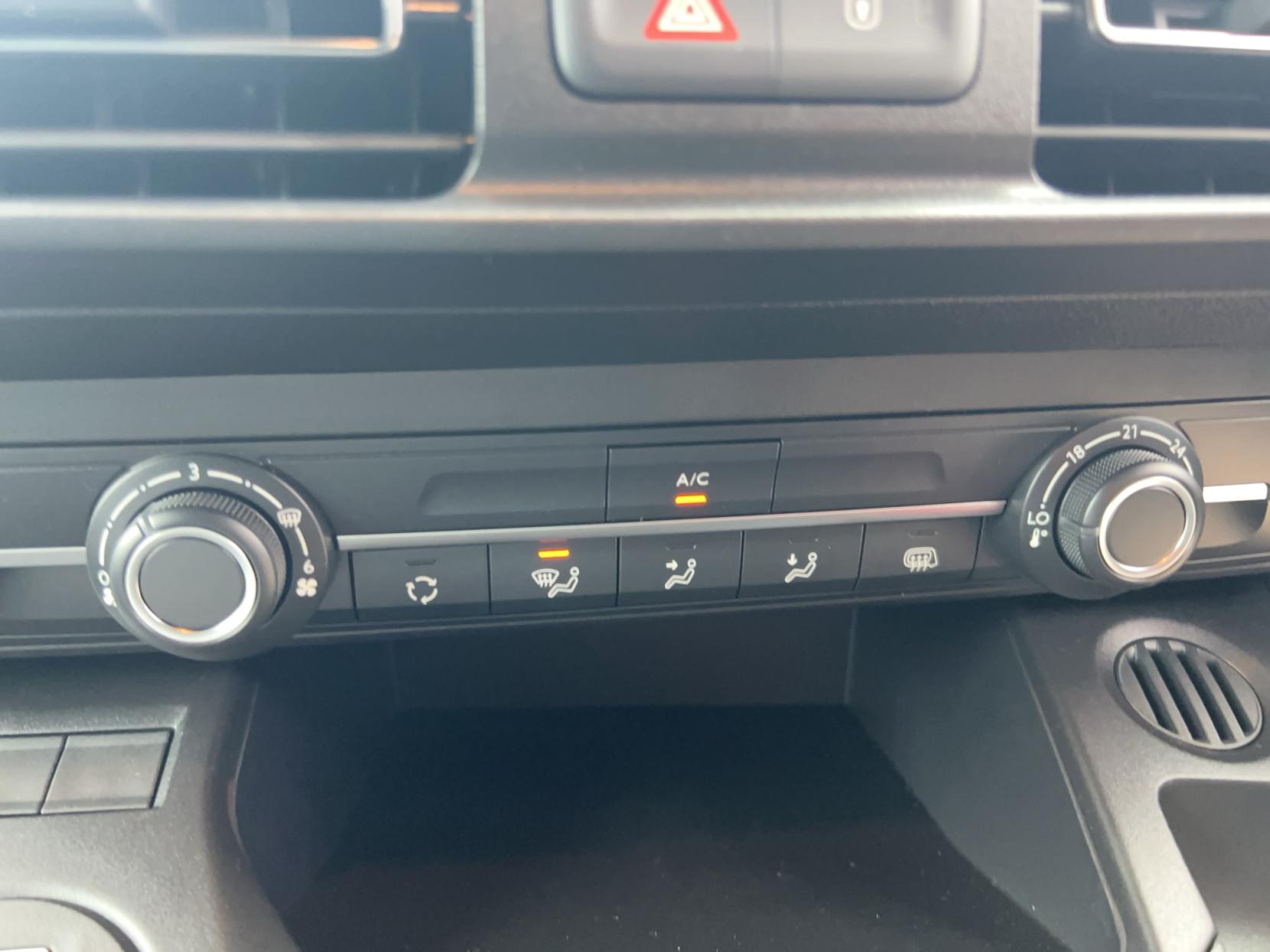 Peugeot Partner 1.5 BlueHDi 1000 Professional Standard Panel Van 5dr Diesel Manual SWB Euro 6 (s/s) (100 ps)