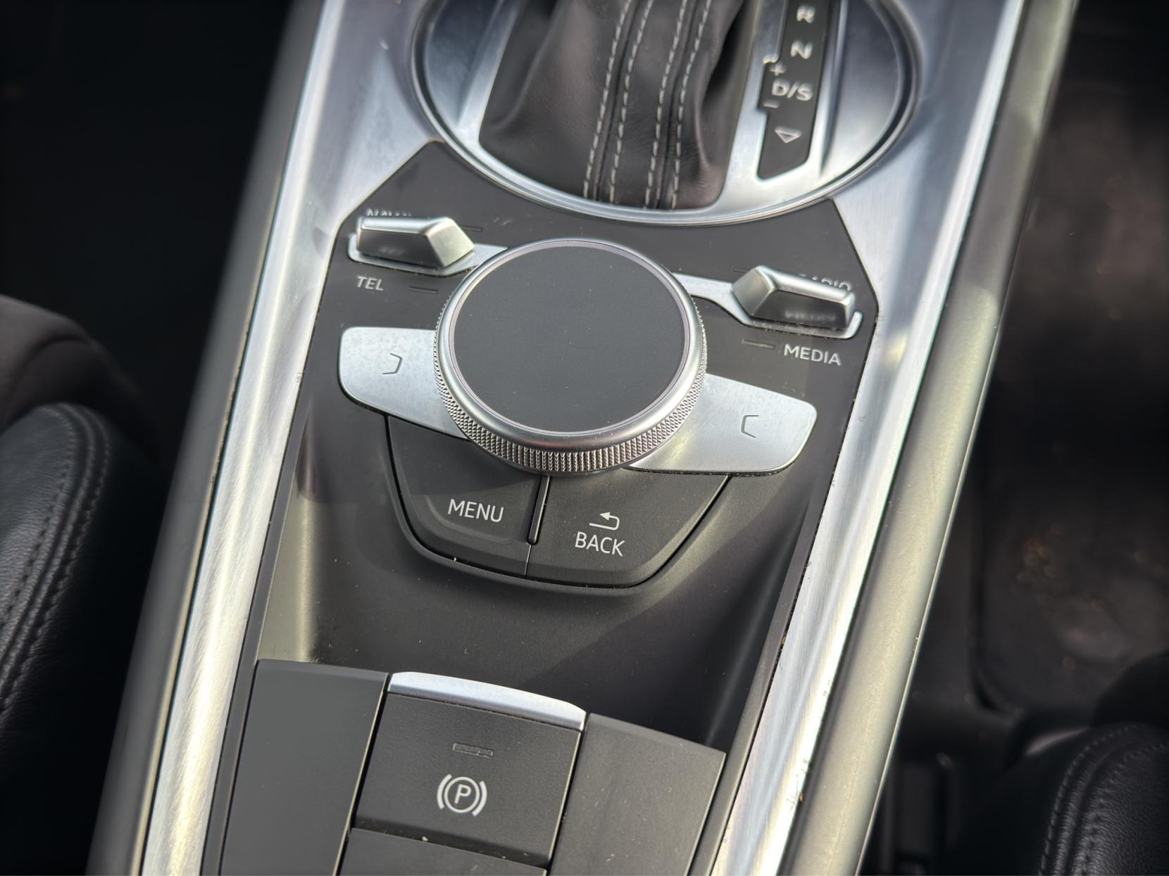 Audi TT 2.0 TDI Black Edition Coupe 3dr Diesel S Tronic quattro Euro 6 (s/s) (184 ps)