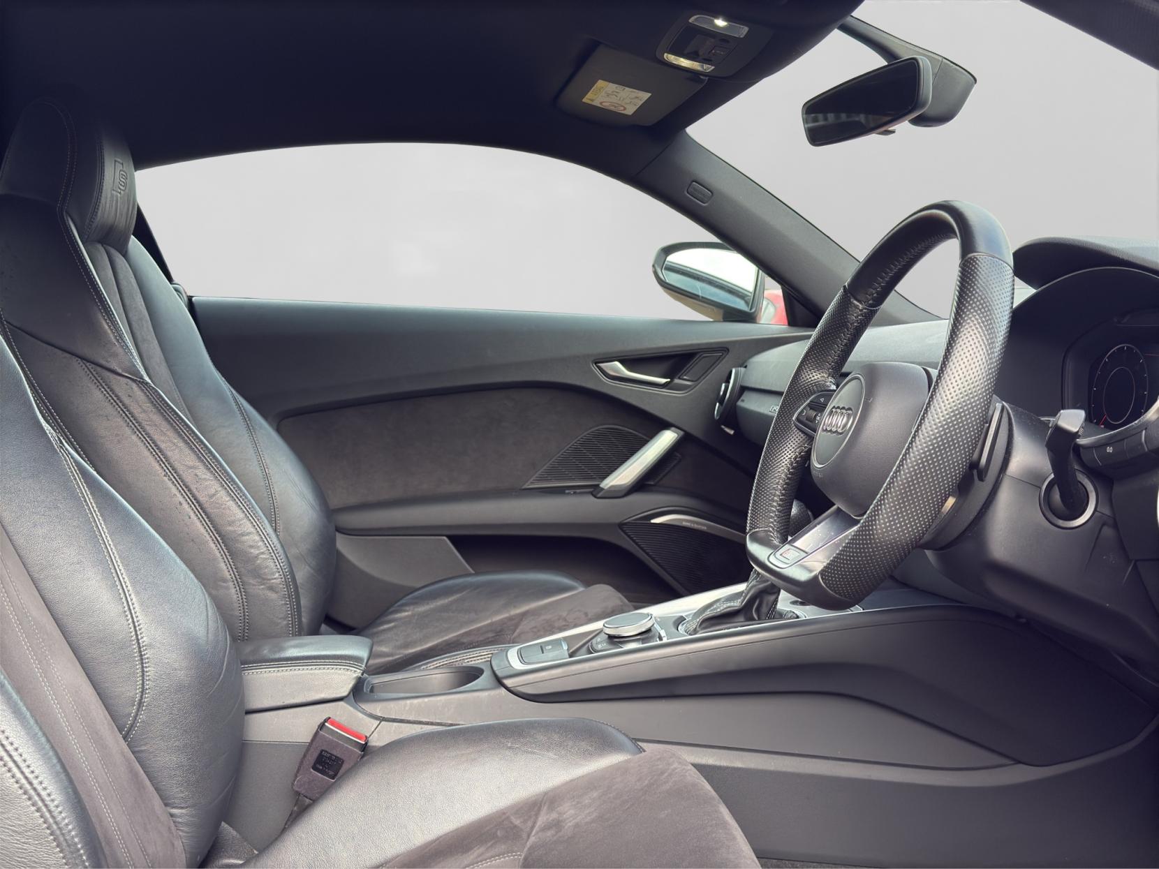 Audi TT 2.0 TDI Black Edition Coupe 3dr Diesel S Tronic quattro Euro 6 (s/s) (184 ps)