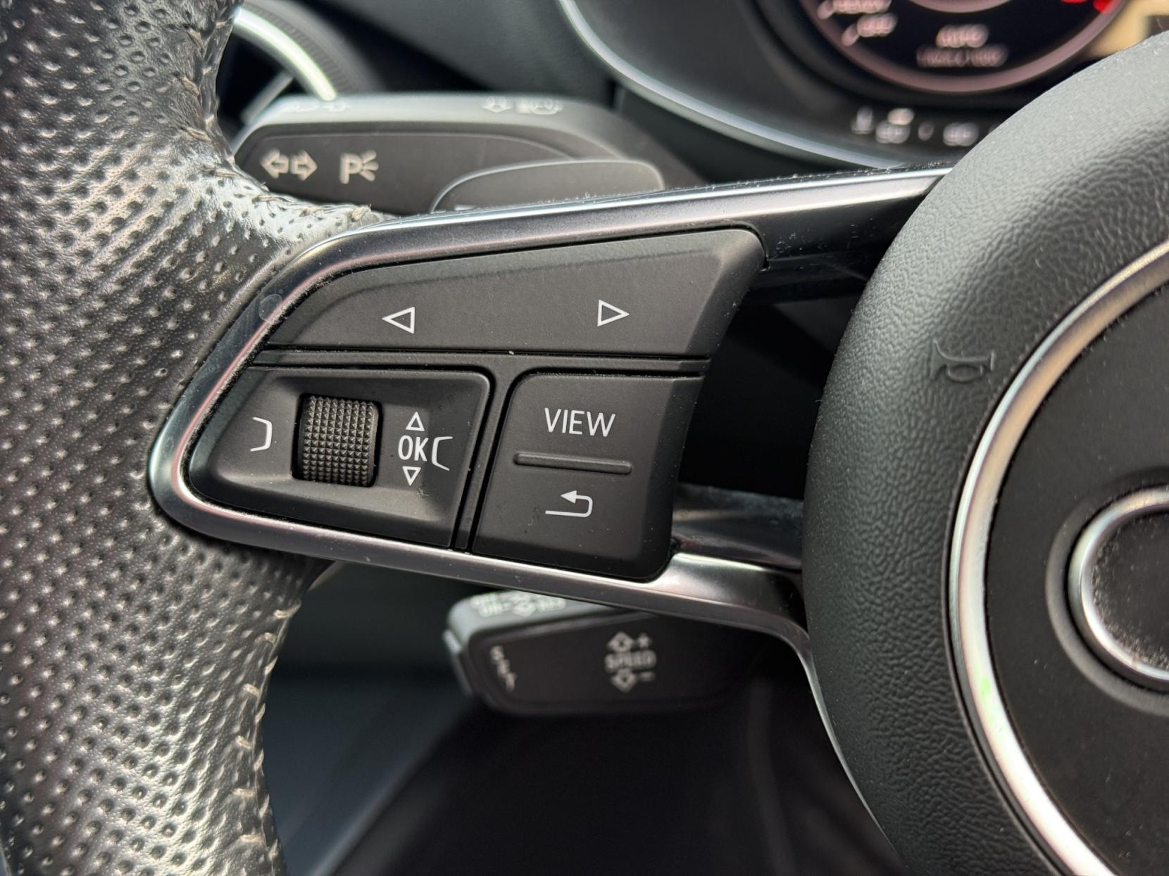 Audi TT 2.0 TDI Black Edition Coupe 3dr Diesel S Tronic quattro Euro 6 (s/s) (184 ps)