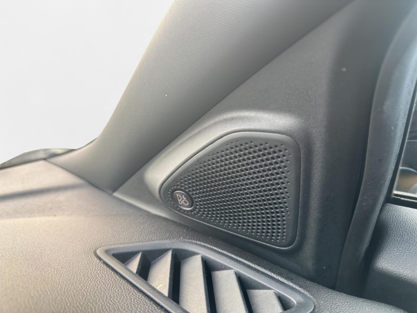 Ford Puma 1.0T EcoBoost MHEV ST-Line X SUV 5dr Petrol Manual Euro 6 (s/s) (155 ps)