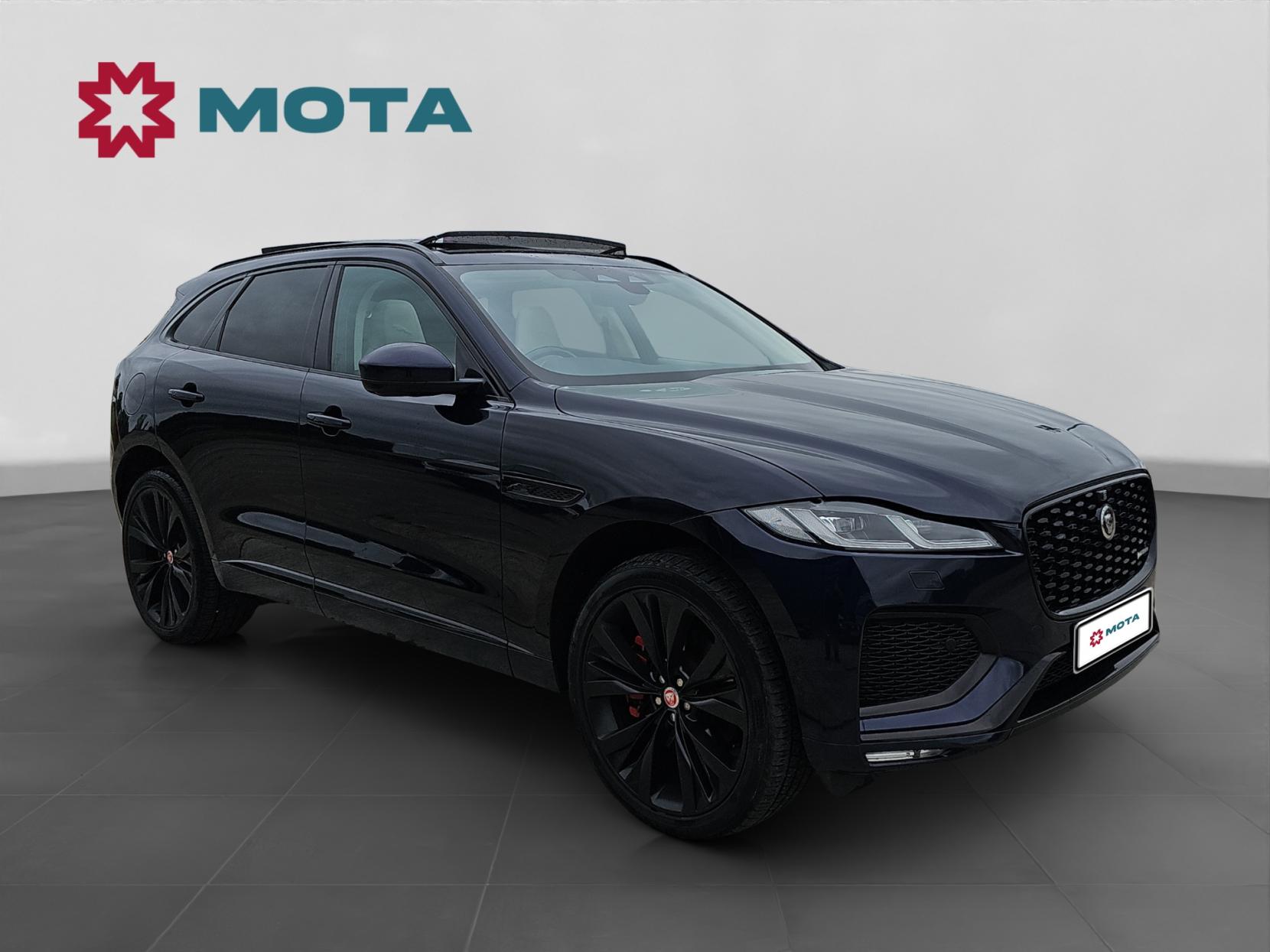 Jaguar F-PACE 3.0 D300 MHEV R-Dynamic HSE SUV 5dr Diesel Auto AWD Euro 6 (s/s) (300 ps)