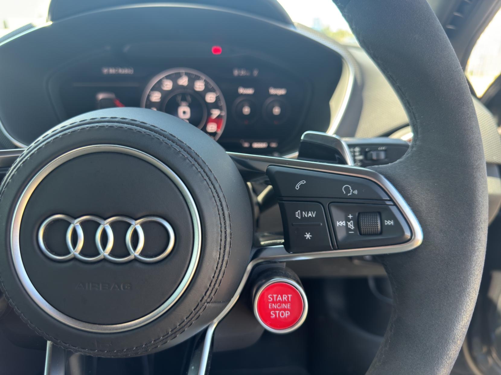 Audi TT RS 2.5 TFSI Sport Edition Roadster 2dr Petrol S Tronic quattro Euro 6 (s/s) (400 ps)