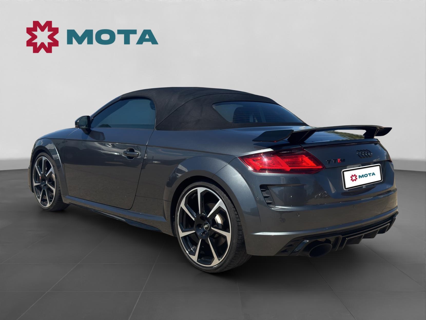Audi TT RS 2.5 TFSI Sport Edition Roadster 2dr Petrol S Tronic quattro Euro 6 (s/s) (400 ps)