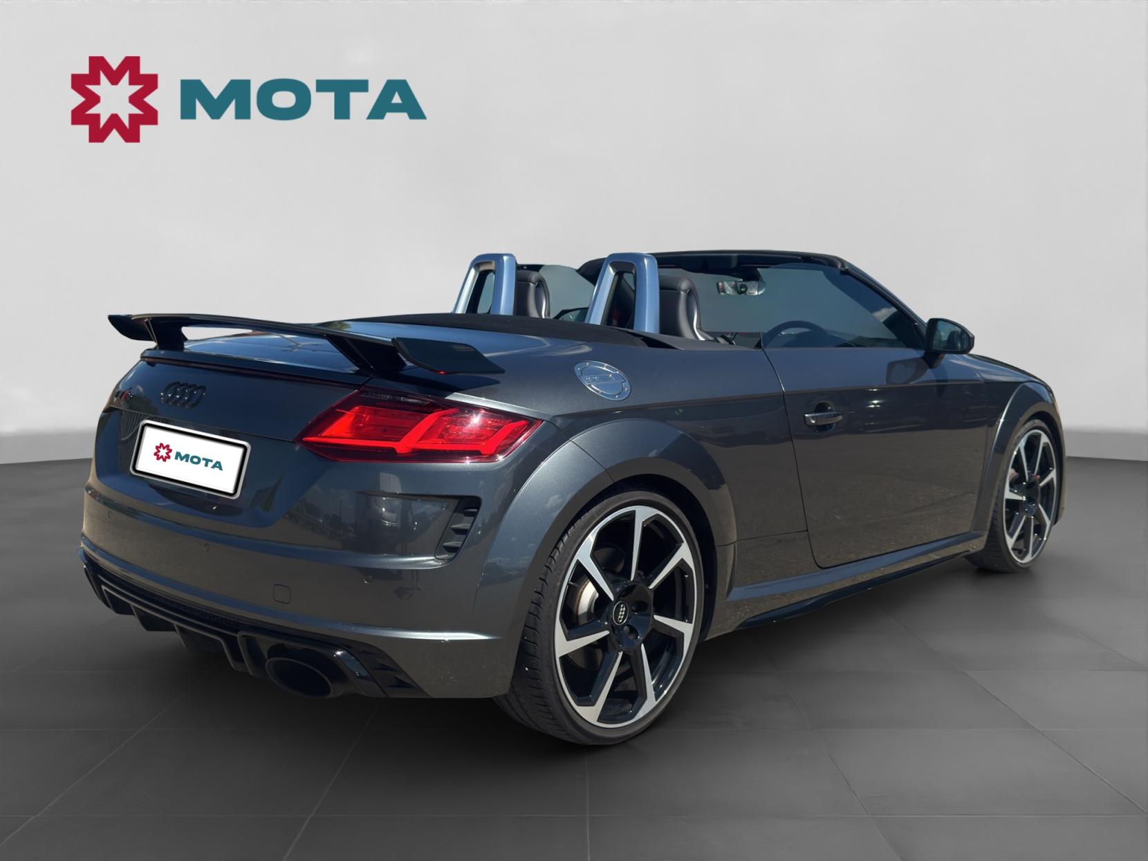 Audi TT RS 2.5 TFSI Sport Edition Roadster 2dr Petrol S Tronic quattro Euro 6 (s/s) (400 ps)