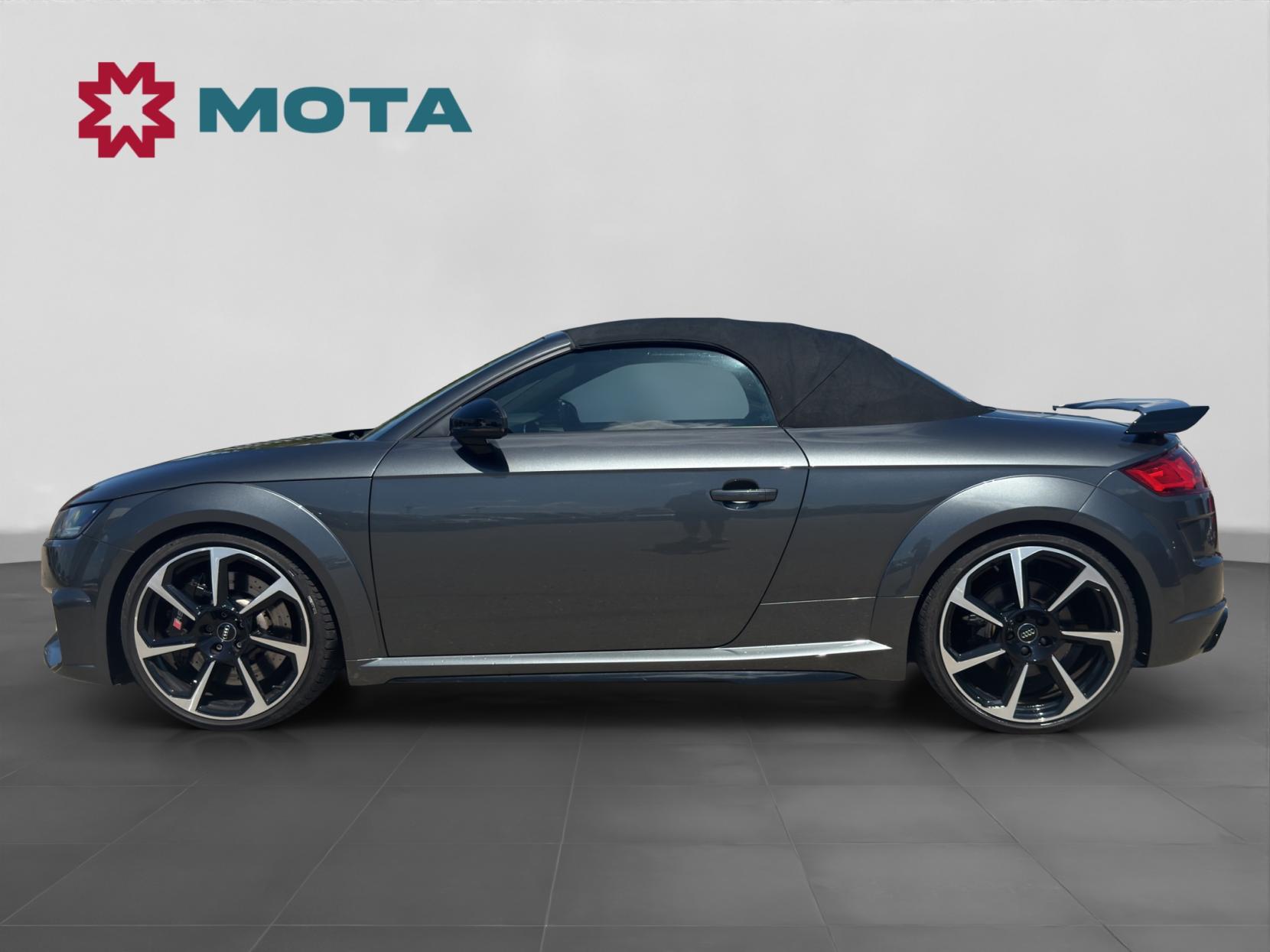 Audi TT RS 2.5 TFSI Sport Edition Roadster 2dr Petrol S Tronic quattro Euro 6 (s/s) (400 ps)