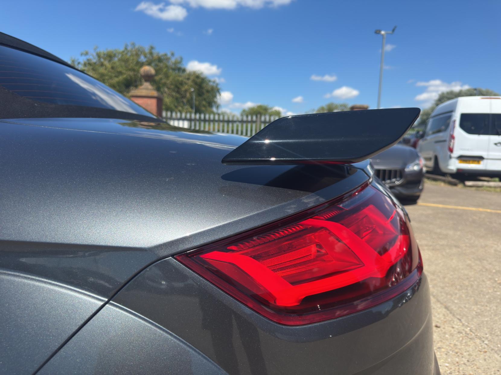 Audi TT RS 2.5 TFSI Sport Edition Roadster 2dr Petrol S Tronic quattro Euro 6 (s/s) (400 ps)