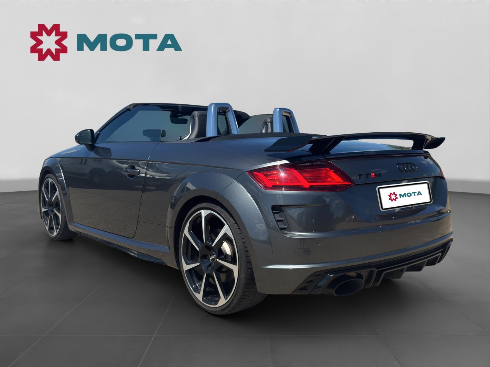 Audi TT RS 2.5 TFSI Sport Edition Roadster 2dr Petrol S Tronic quattro Euro 6 (s/s) (400 ps)