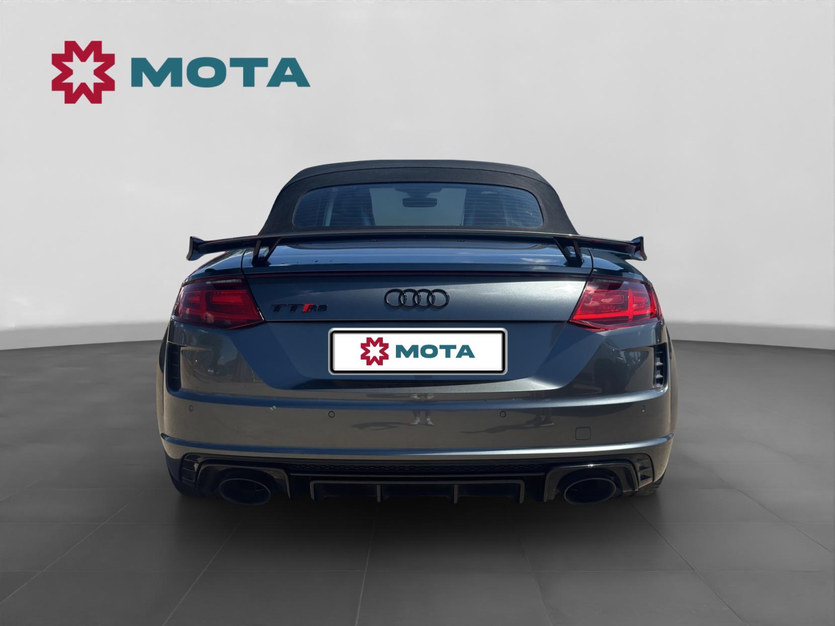 Audi TT RS 2.5 TFSI Sport Edition Roadster 2dr Petrol S Tronic quattro Euro 6 (s/s) (400 ps)