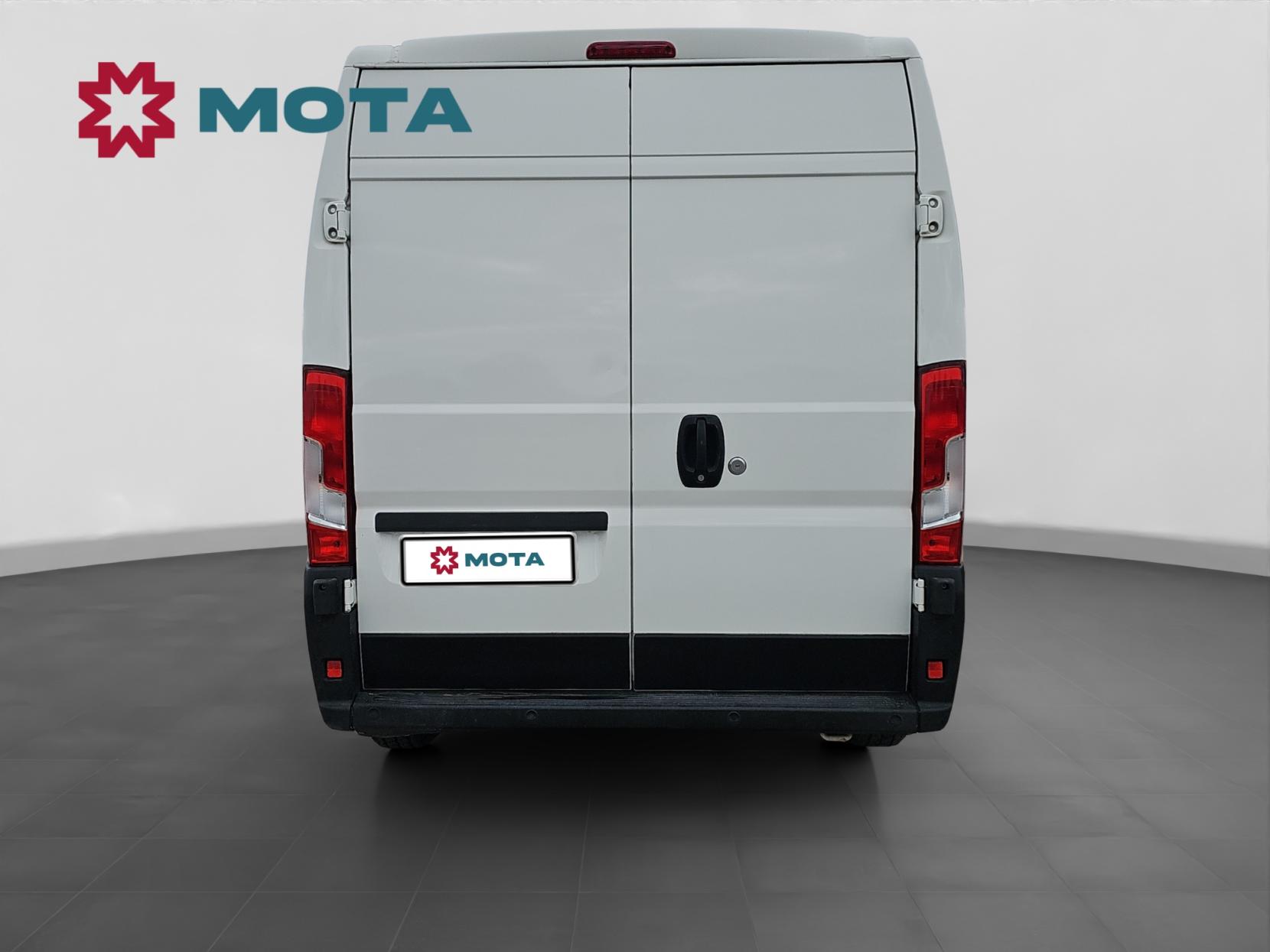 Citroen Relay 2.2 BlueHDi 35 Enterprise Panel Van 5dr Diesel Manual L3 High Roof Euro 6 (s/s) (140 ps)