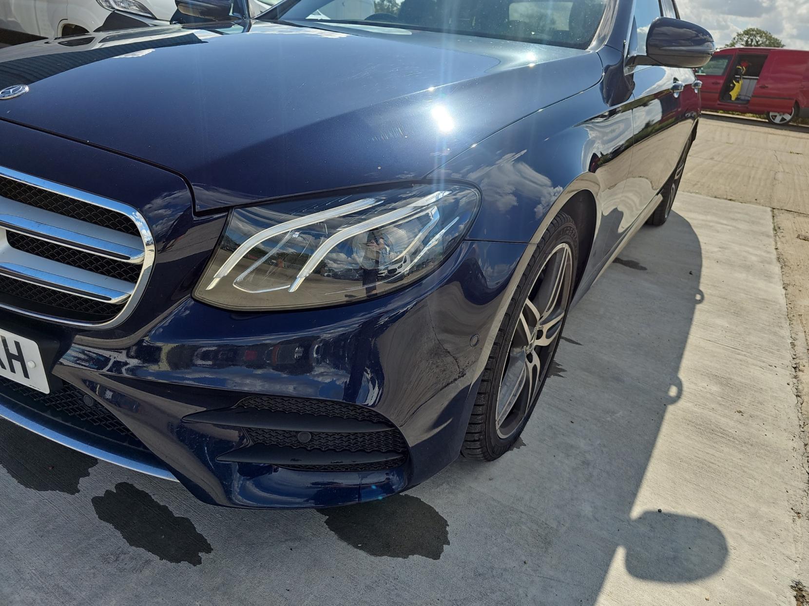 Mercedes-Benz E Class 2.9 E400d AMG Line Saloon 4dr Diesel G-Tronic+ 4MATIC Euro 6 (s/s) (340 ps)
