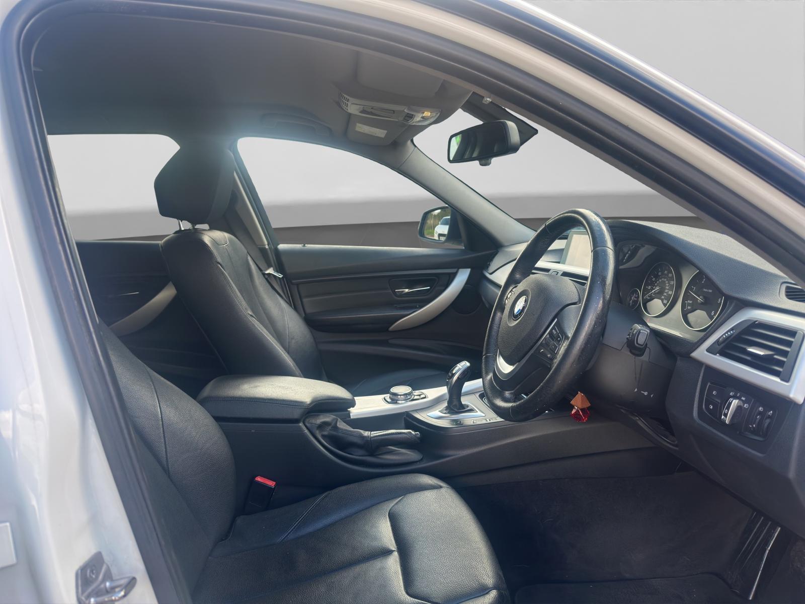 BMW 3 Series 3.0