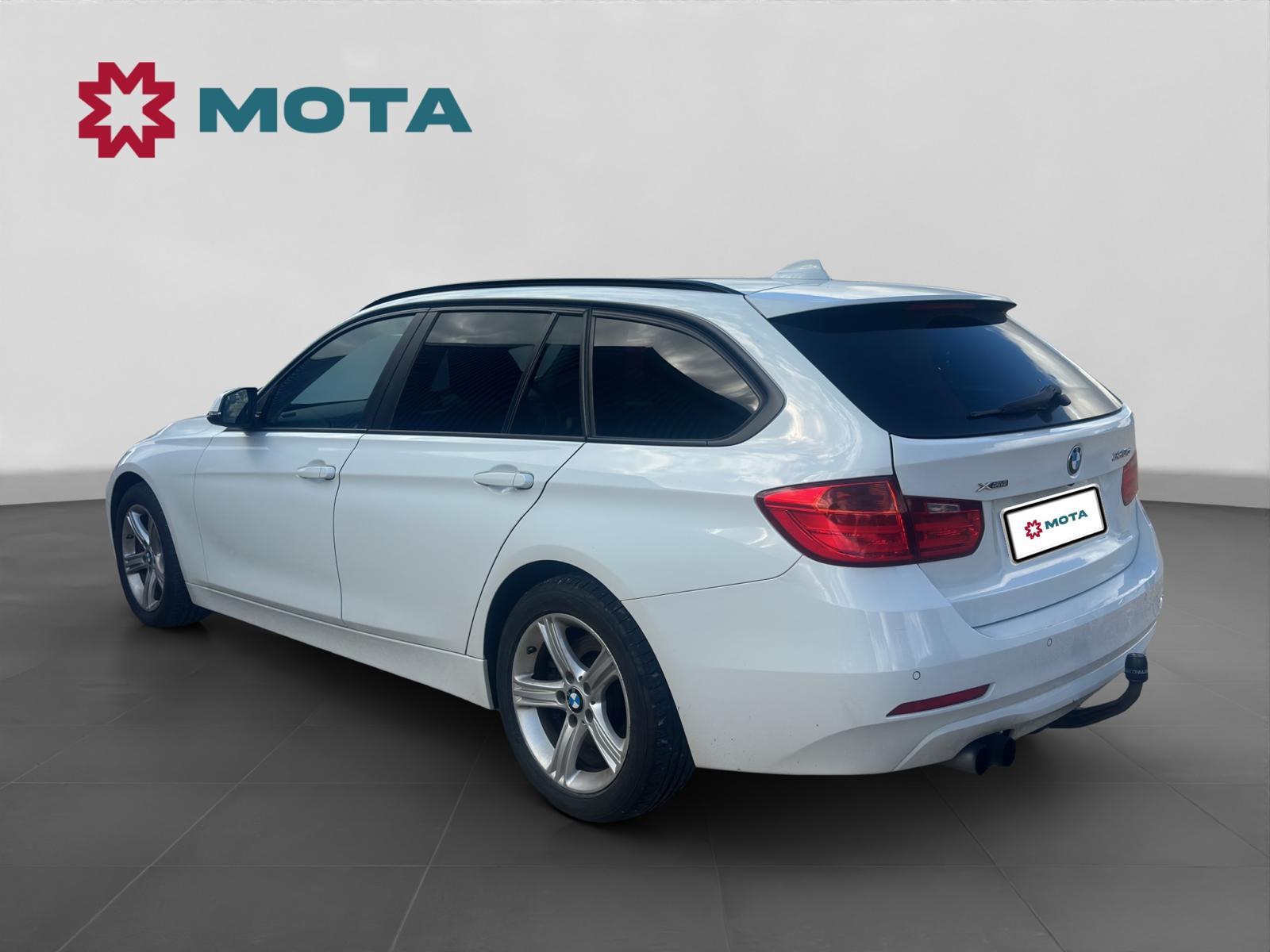 BMW 3 Series 3.0
