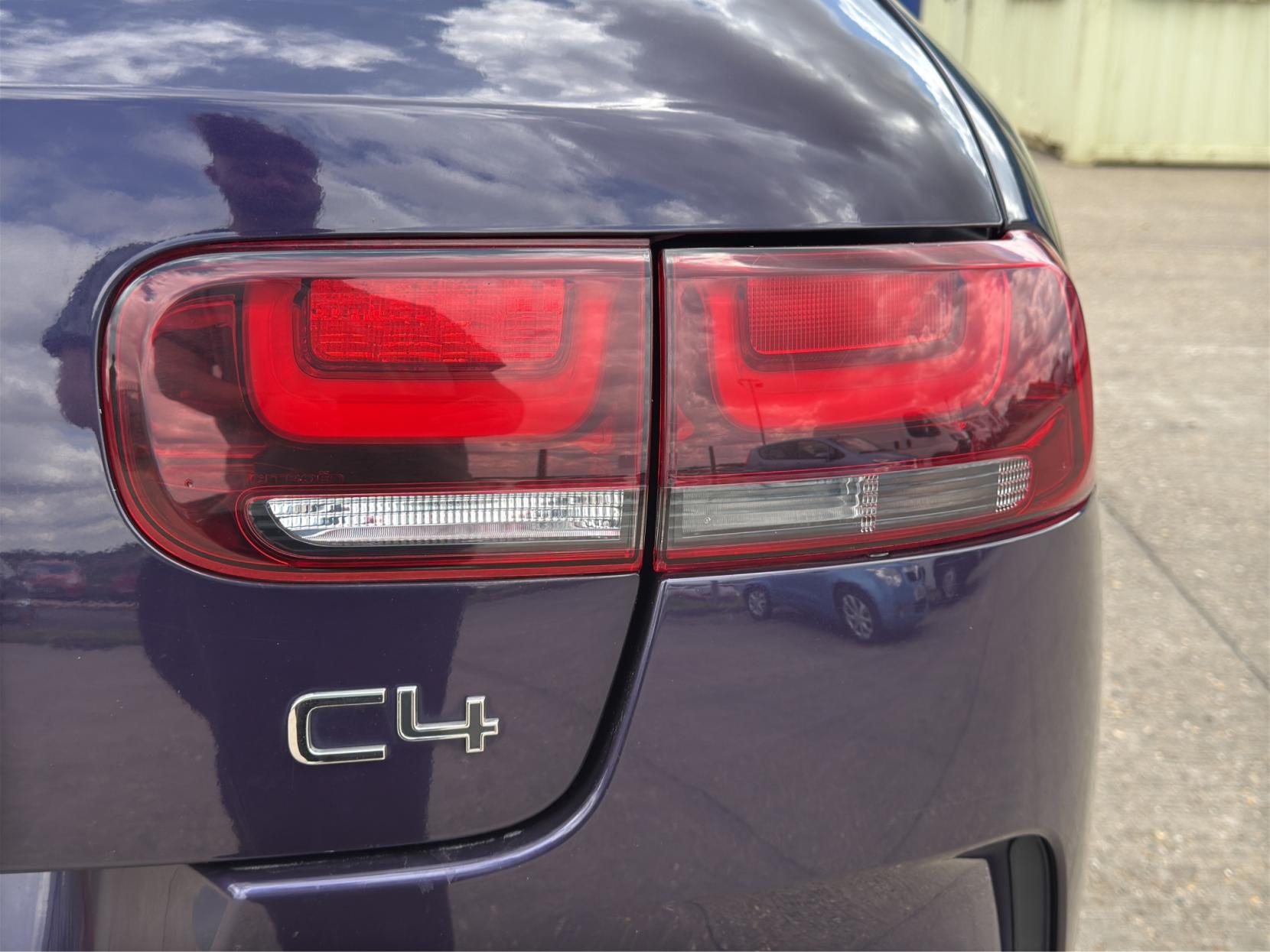 Citroen C4 Cactus 1.6 BlueHDi Flair Hatchback 5dr Diesel Manual Euro 6 (s/s) (100 ps)