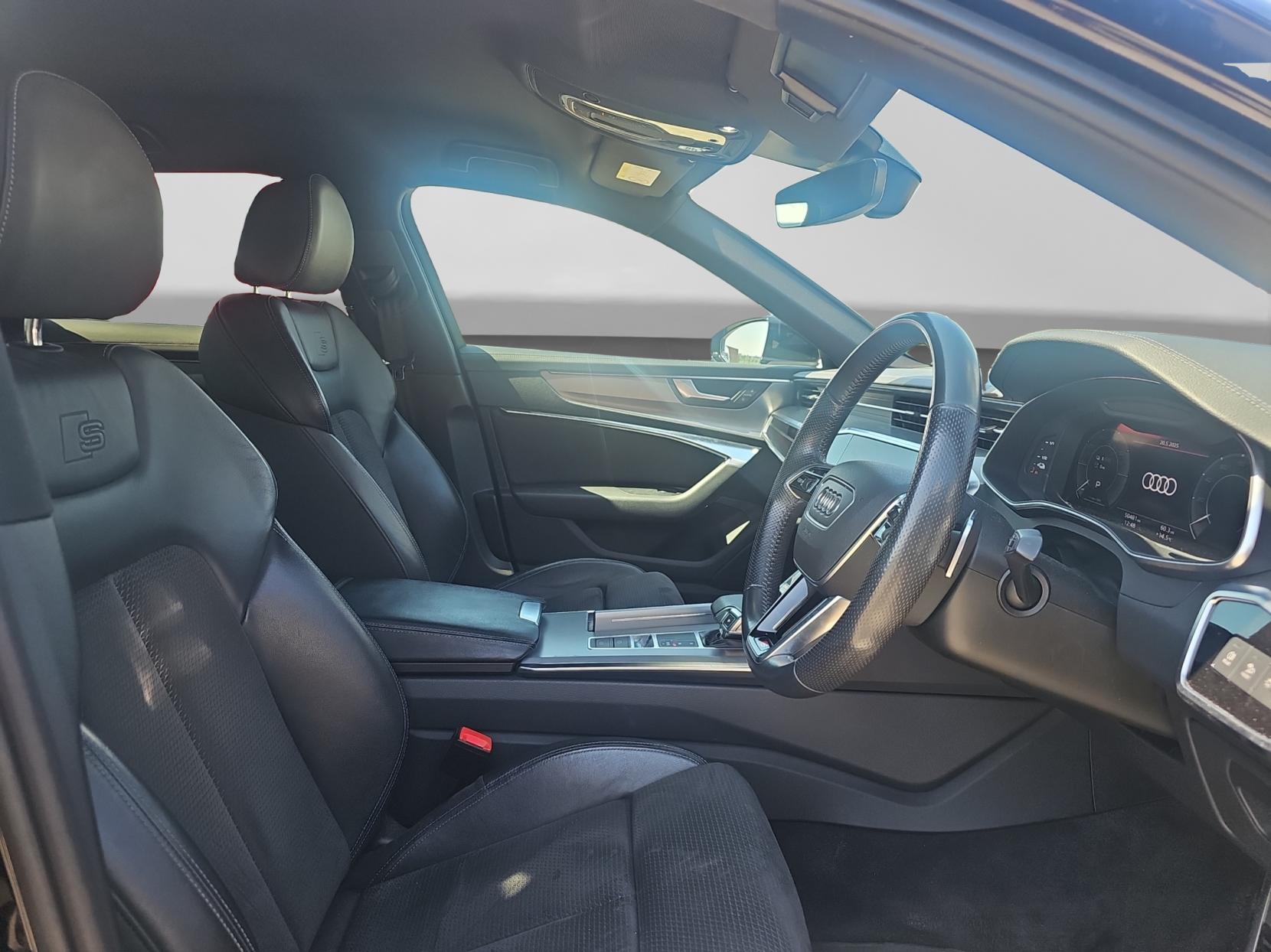Audi A6 Saloon 2.0 TFSIe 50 S line Saloon 4dr Petrol Plug-in Hybrid S Tronic quattro Euro 6 (s/s) 14.1kWh (299 ps)