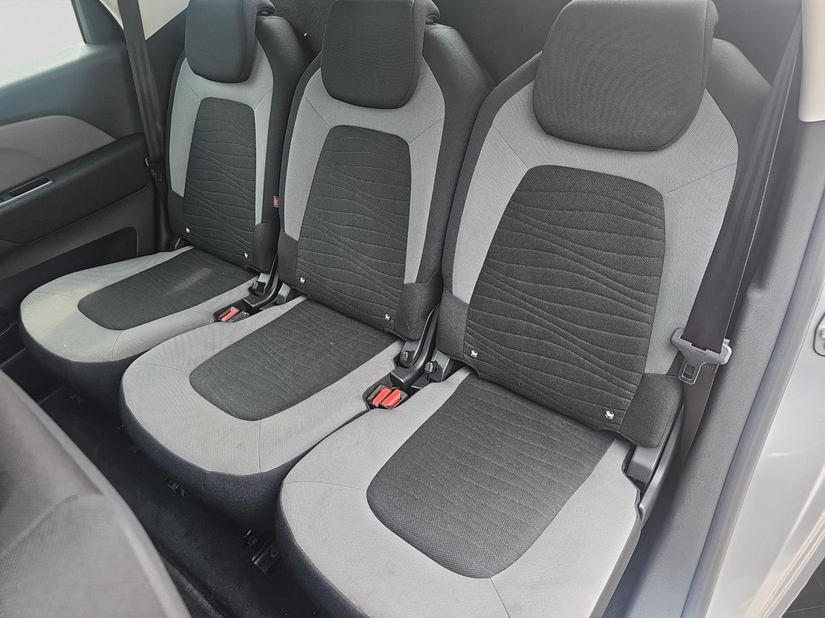 Citroen C4 Picasso 1.6 e-HDi VTR+ MPV 5dr Diesel Manual Euro 5 (s/s) (115 ps)
