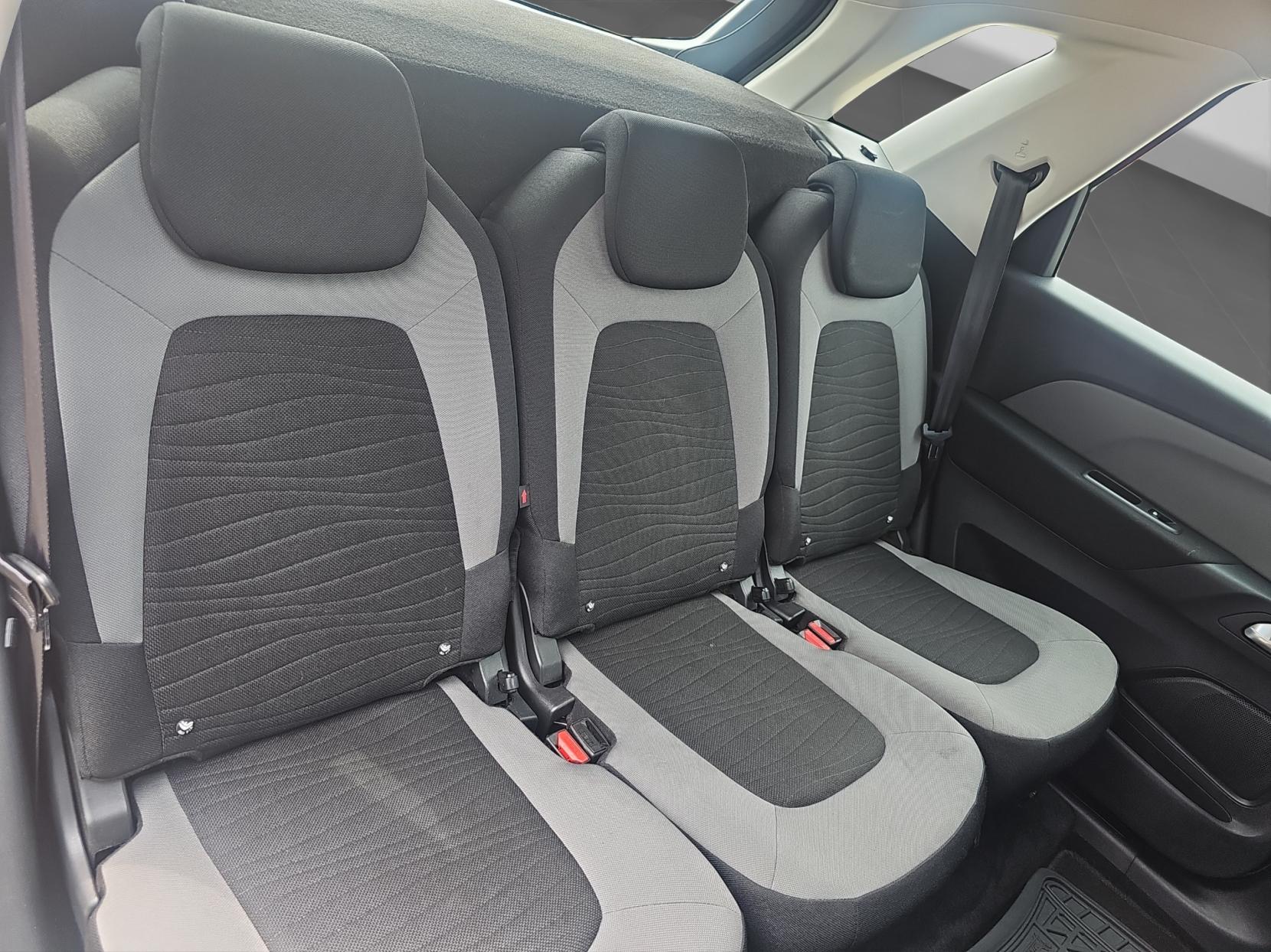 Citroen C4 Picasso 1.6 e-HDi VTR+ MPV 5dr Diesel Manual Euro 5 (s/s) (115 ps)