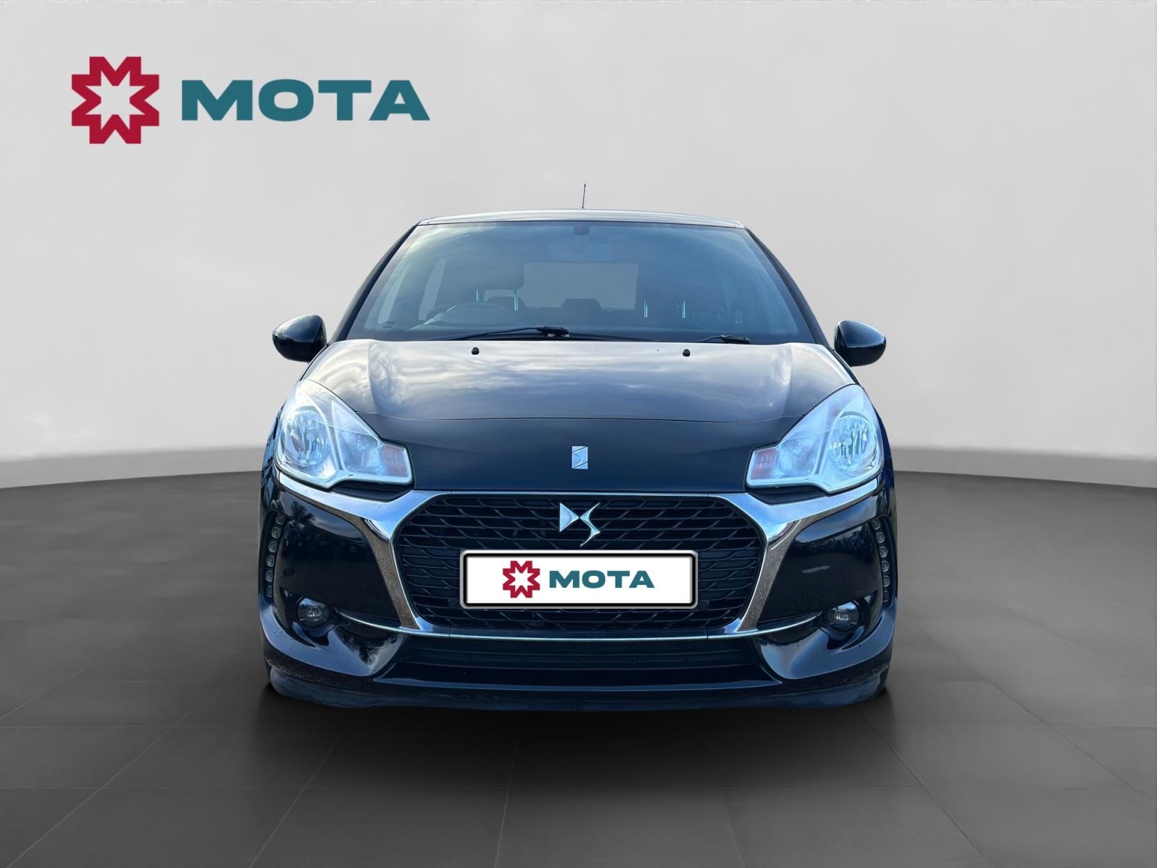 DS AUTOMOBILES DS 3 1.2 PureTech Connected Chic Hatchback 3dr Petrol Manual Euro 6 (82 ps)