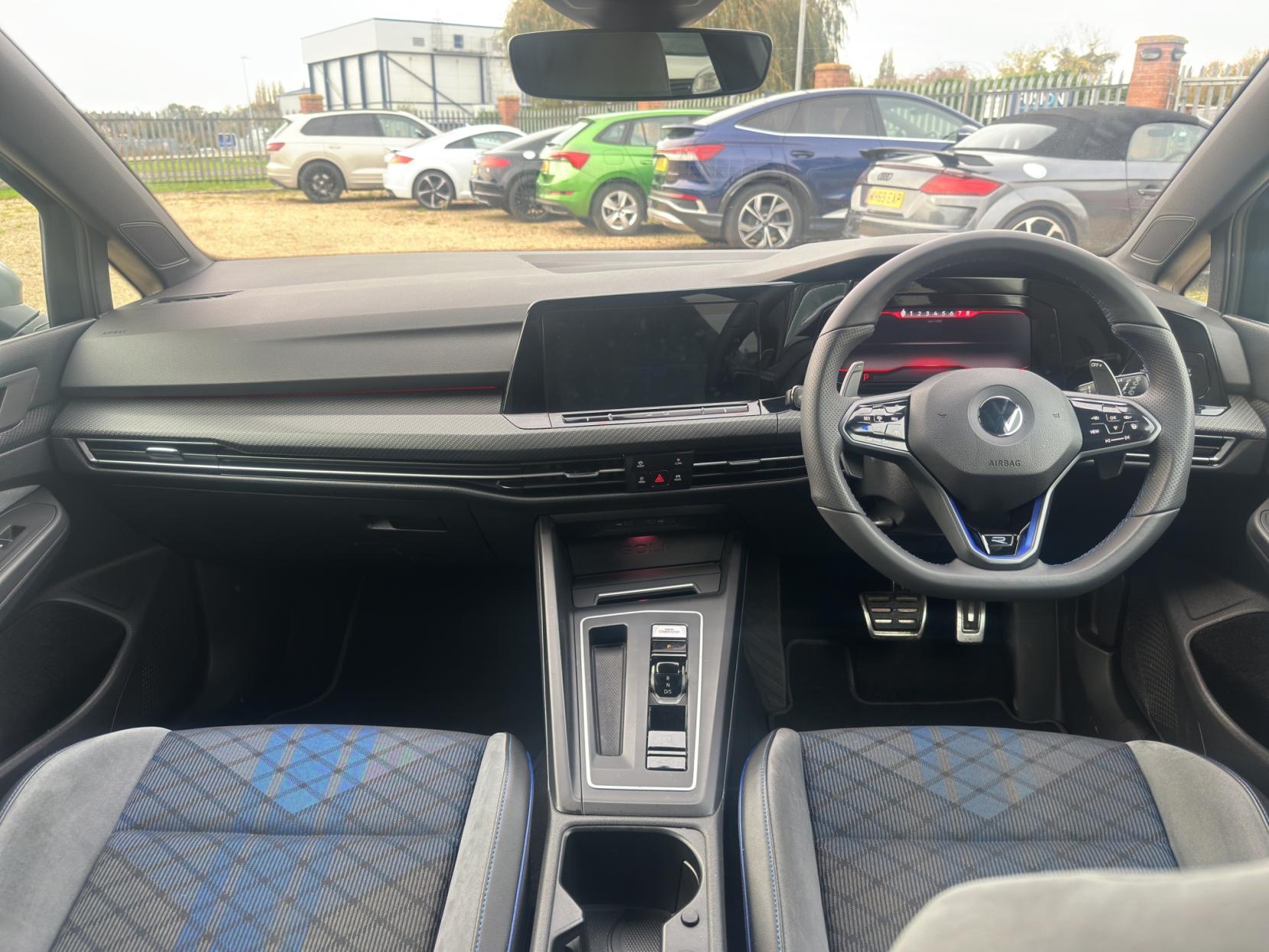 Volkswagen Golf 2.0 TSI R Hatchback 5dr Petrol DSG 4Motion Euro 6 (s/s) (320 ps)