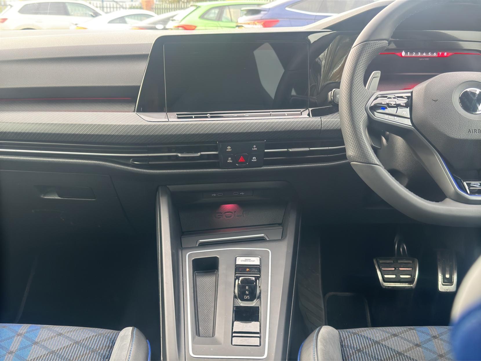 Volkswagen Golf 2.0 TSI R Hatchback 5dr Petrol DSG 4Motion Euro 6 (s/s) (320 ps)