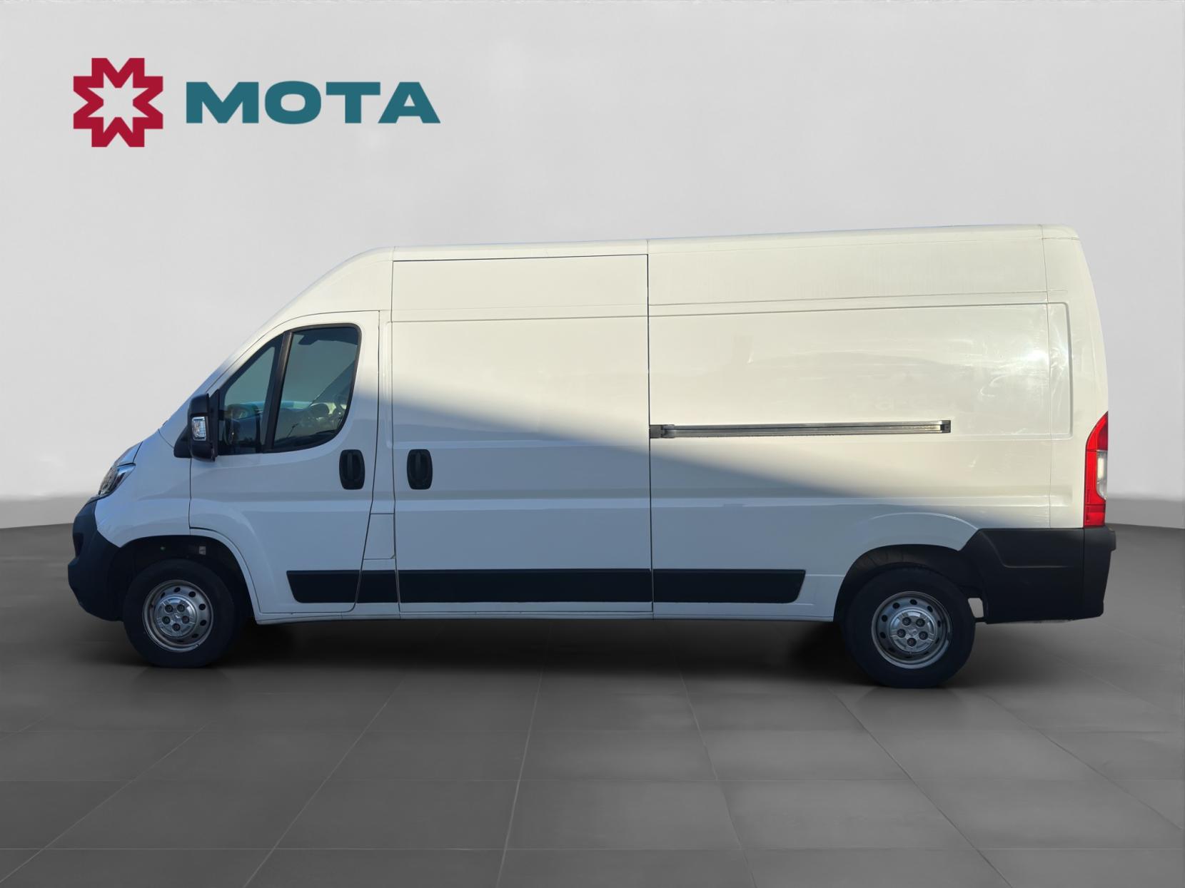 Vauxhall Movano 2.2 CDTi 3500 BiTurbo Dynamic Panel Van 5dr Diesel Manual FWD L3 H2 Euro 6 (s/s) (140 ps)