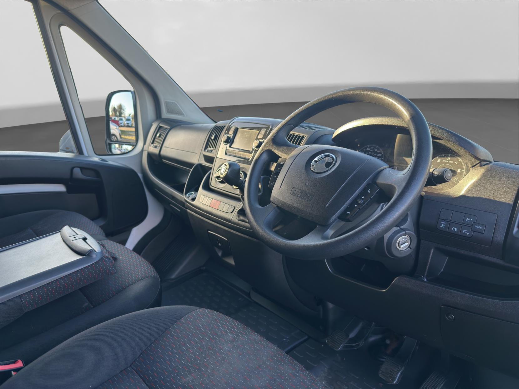 Vauxhall Movano 2.2 CDTi 3500 BiTurbo Dynamic Panel Van 5dr Diesel Manual FWD L3 H2 Euro 6 (s/s) (140 ps)