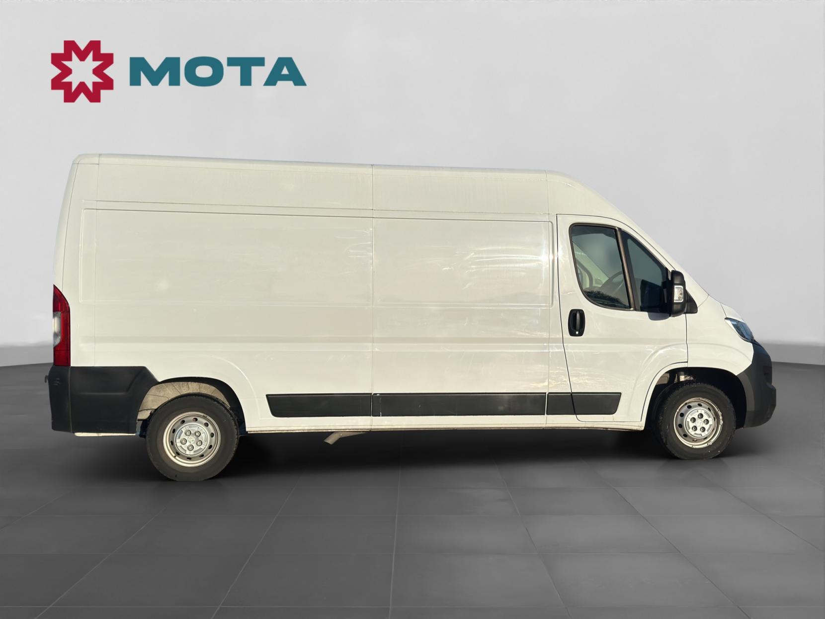 Vauxhall Movano 2.2 CDTi 3500 BiTurbo Dynamic Panel Van 5dr Diesel Manual FWD L3 H2 Euro 6 (s/s) (140 ps)